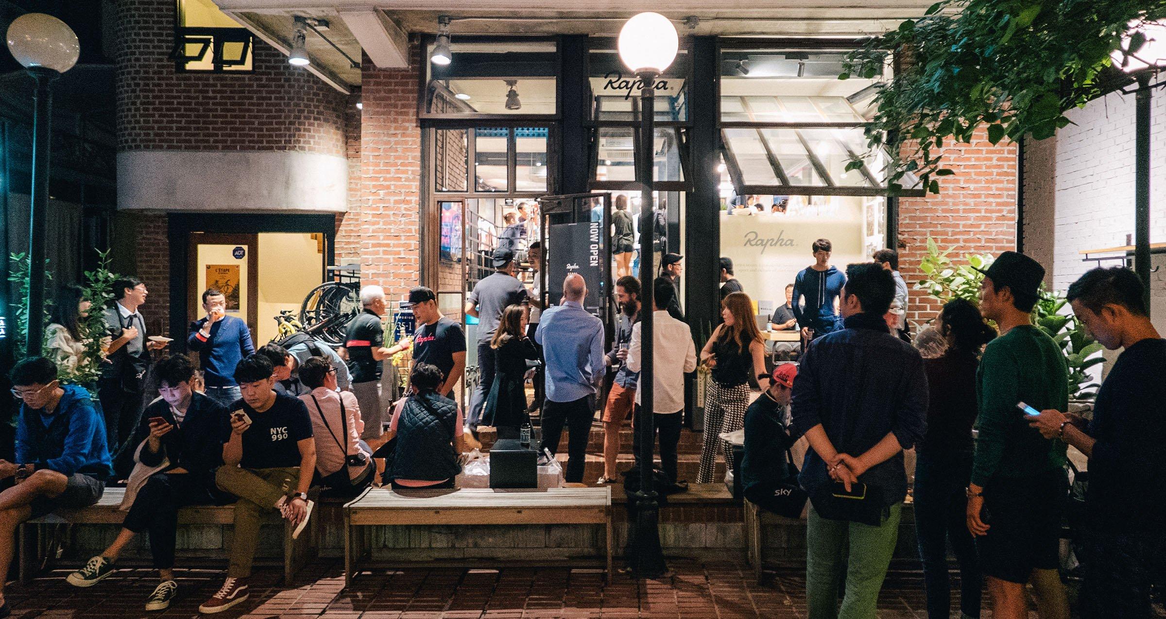 Rapha clubhouse online