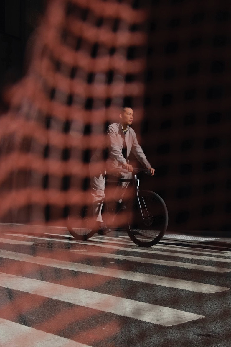 新パフォーマンス スポーツウェア | Rapha