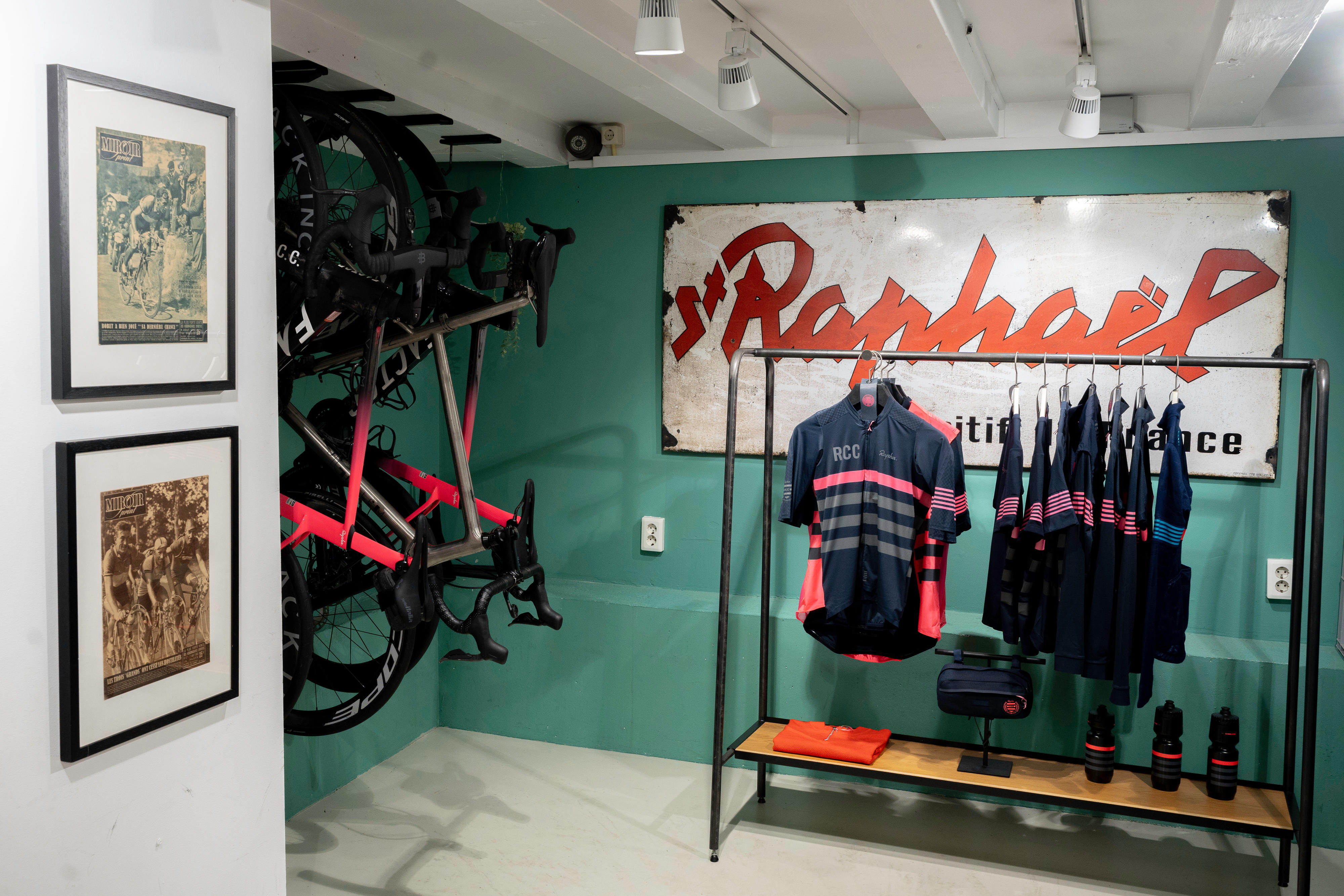 Rapha Amsterdam Clubhouse Rapha