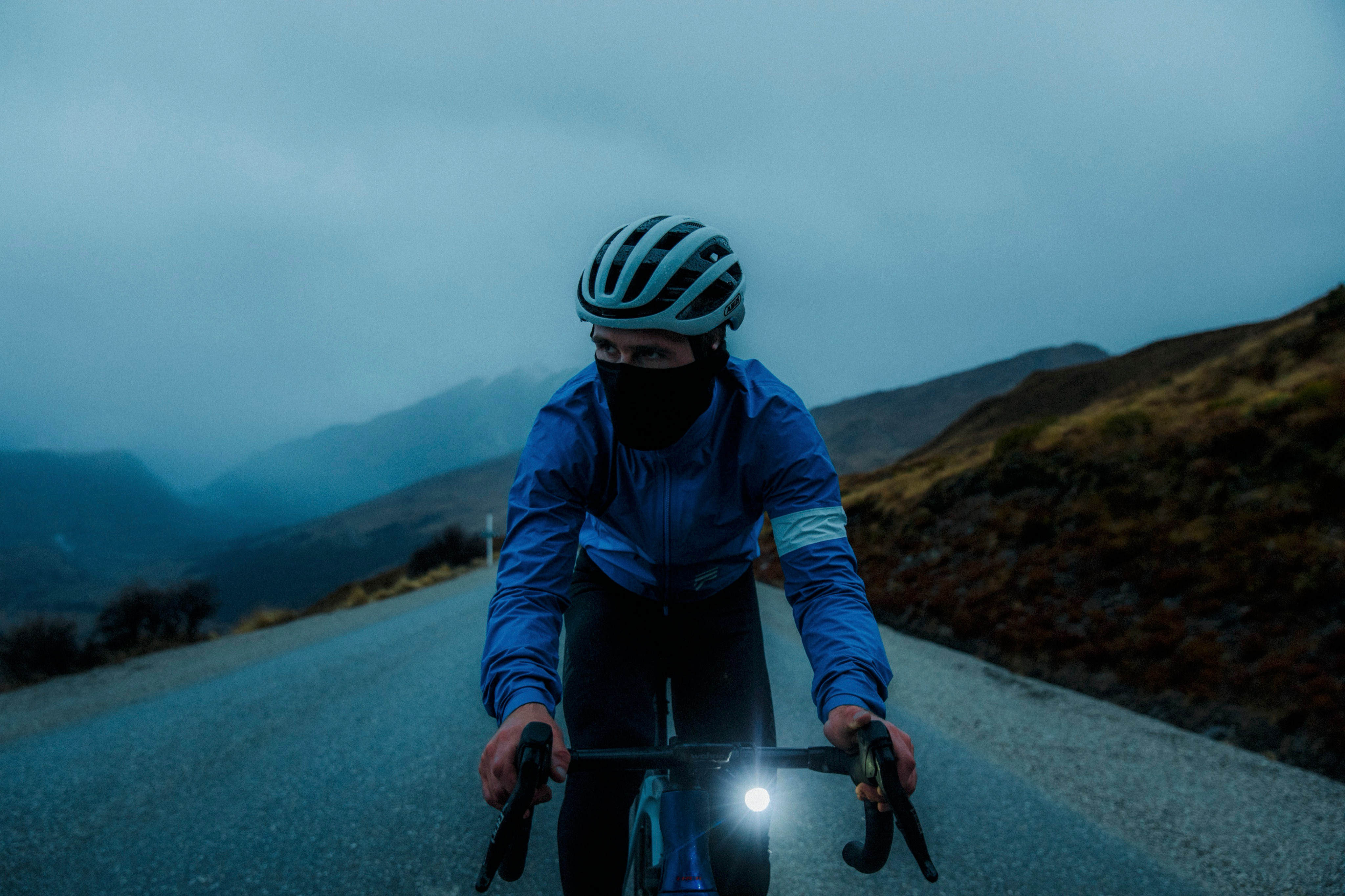 Raphaの冬のコーディネートガイド | Rapha