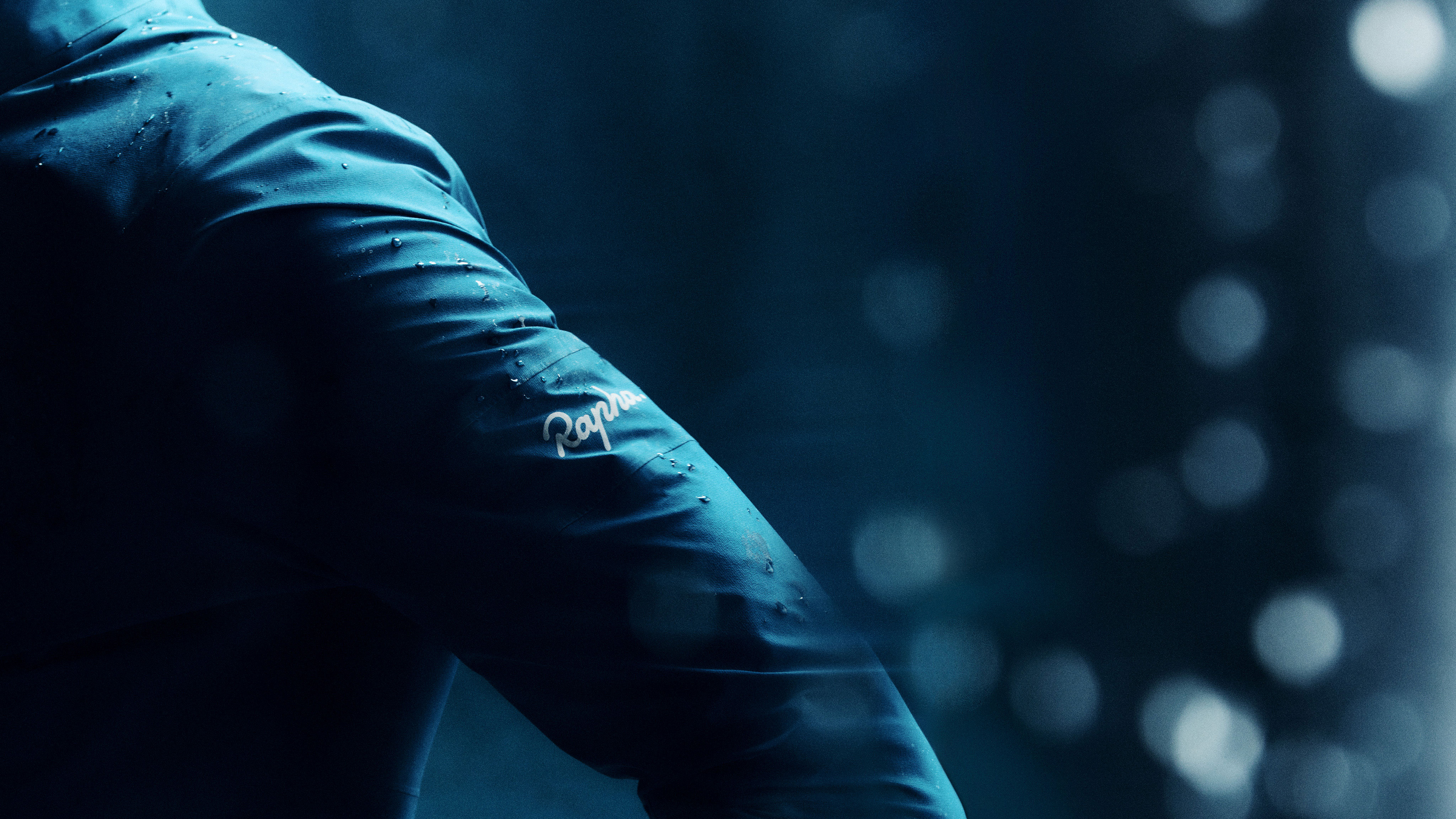ウェア Rapha THE RAIN GANG The Future of Rainwear | Rapha