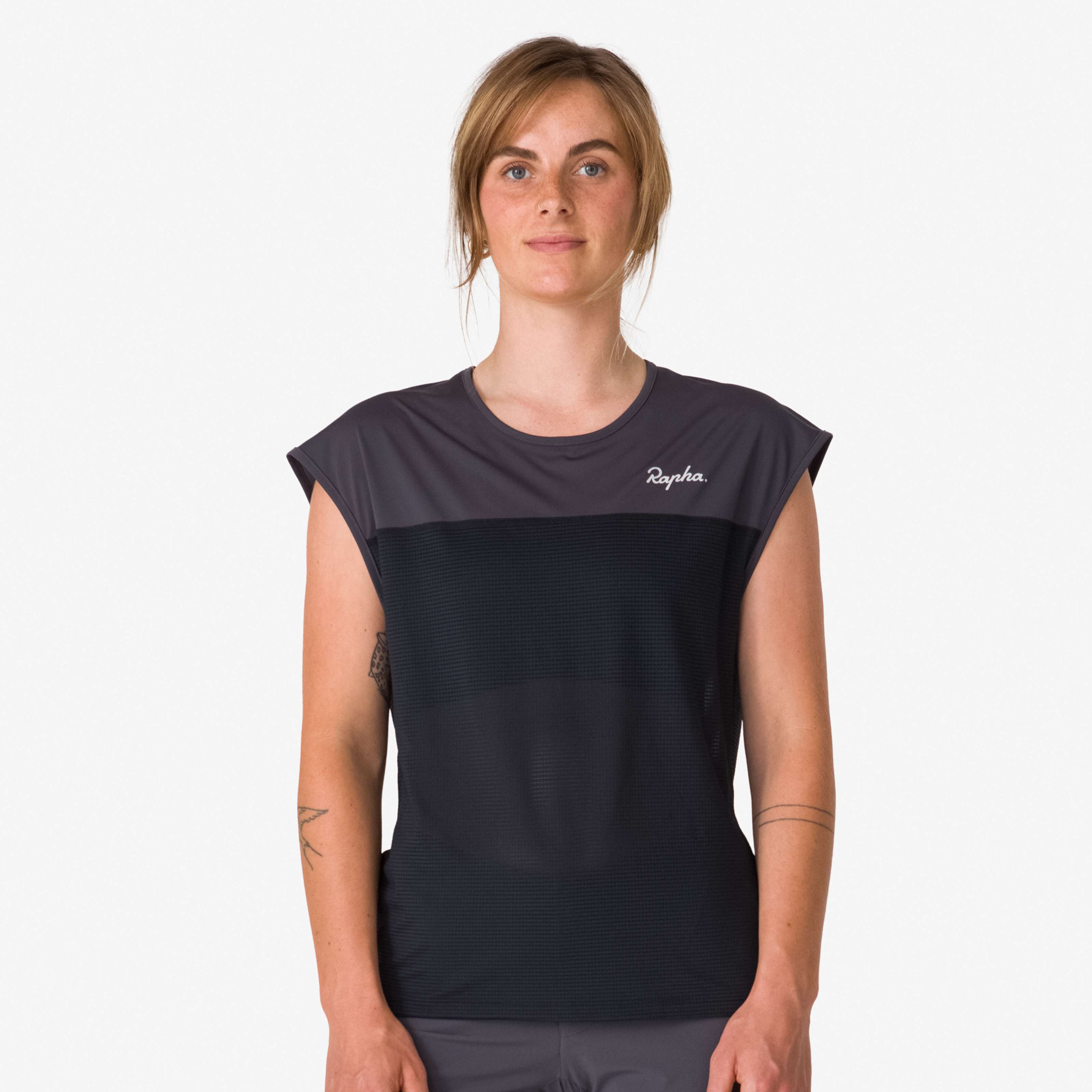 Hoodies, T-Shirts & Tops für Frauen