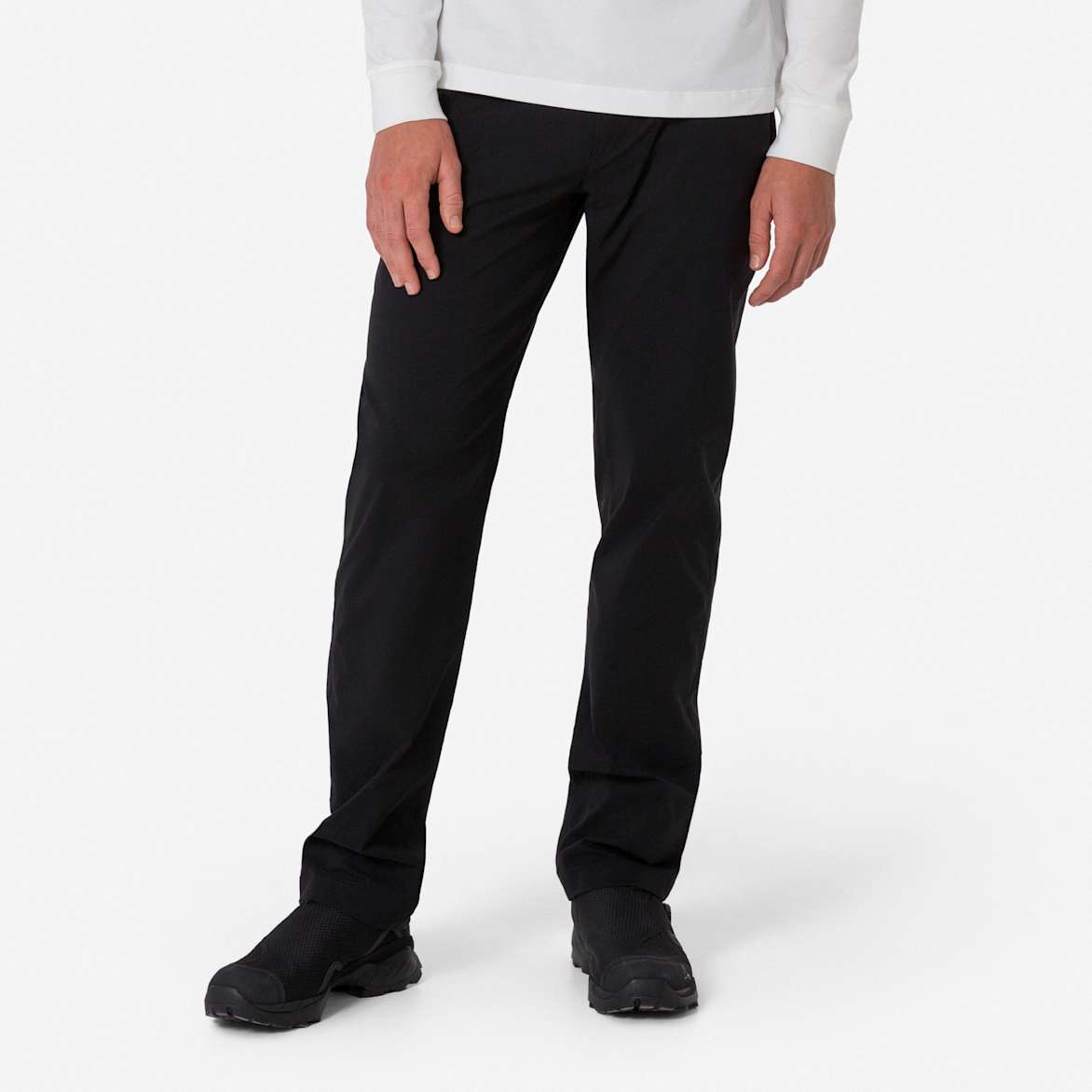Men's Tech Chino Pants