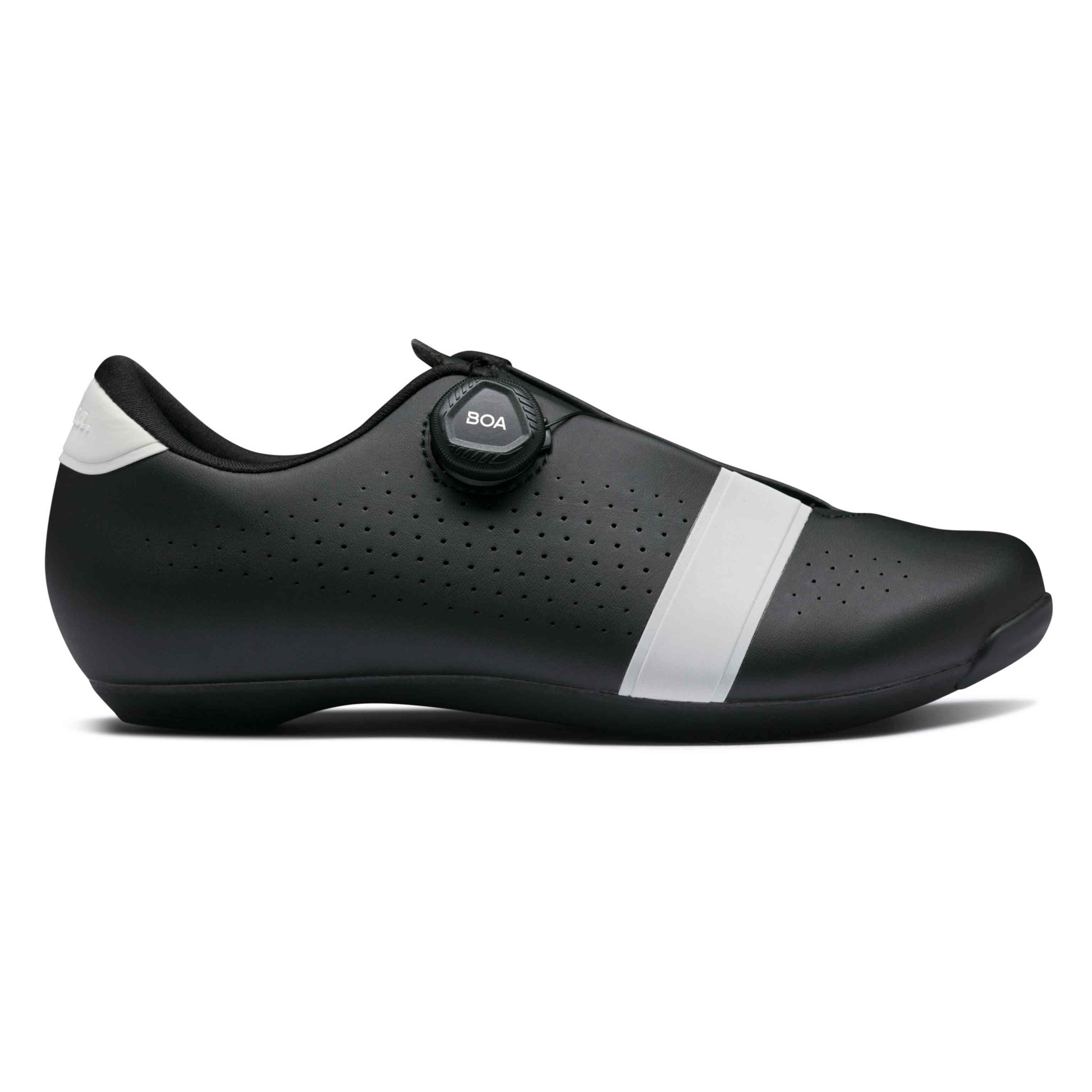 サイクリング シューズ | Rapha Japan