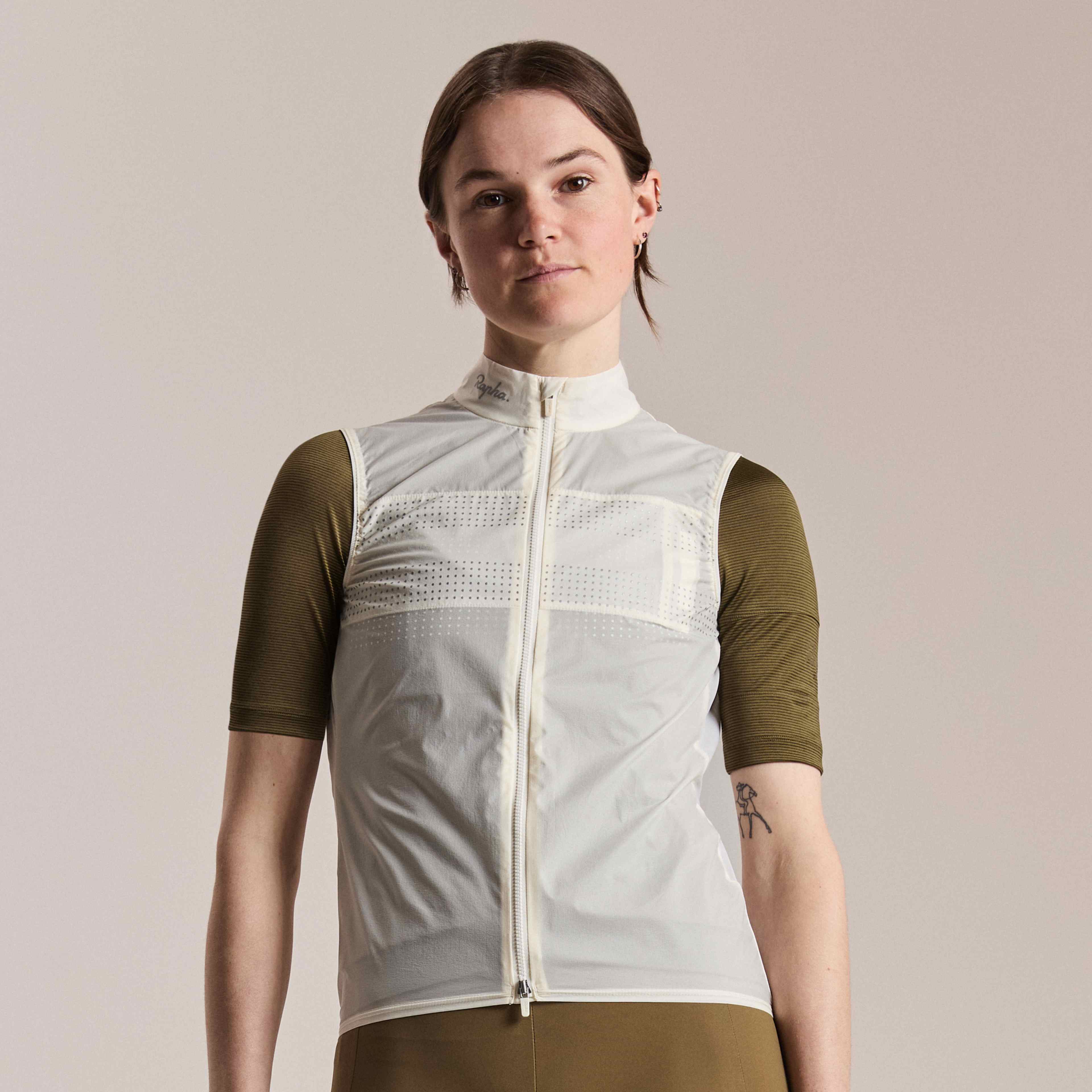 ウィメンズ サイクリング ジャケット& ジレ | Rapha Japan