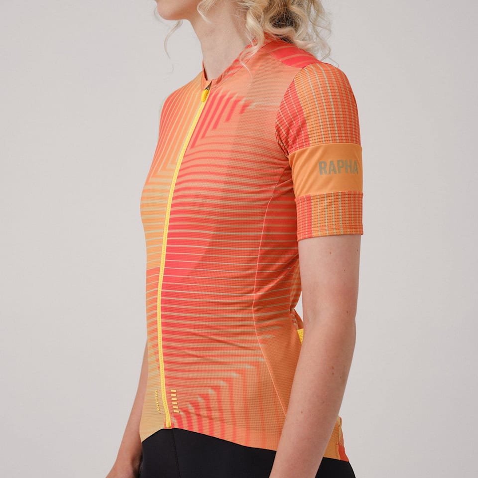 ウィメンズ プロチーム フライウェイト ジャージジャージ | 軽量 夏用 サイクリング ジャージ | Rapha Site