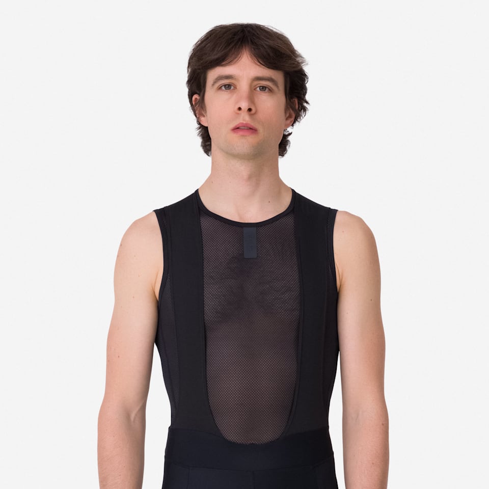 Sleeveless base layer top