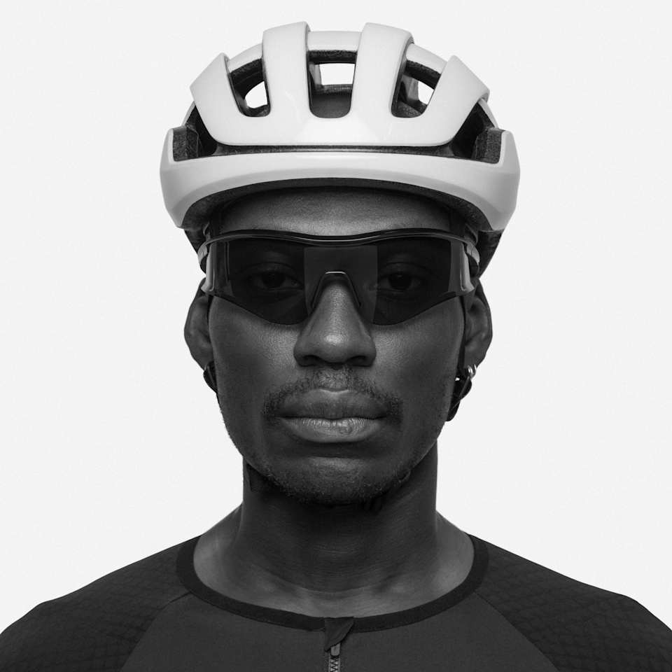 新到着 レイス グラス - 調光 | Rapha Site ウェア