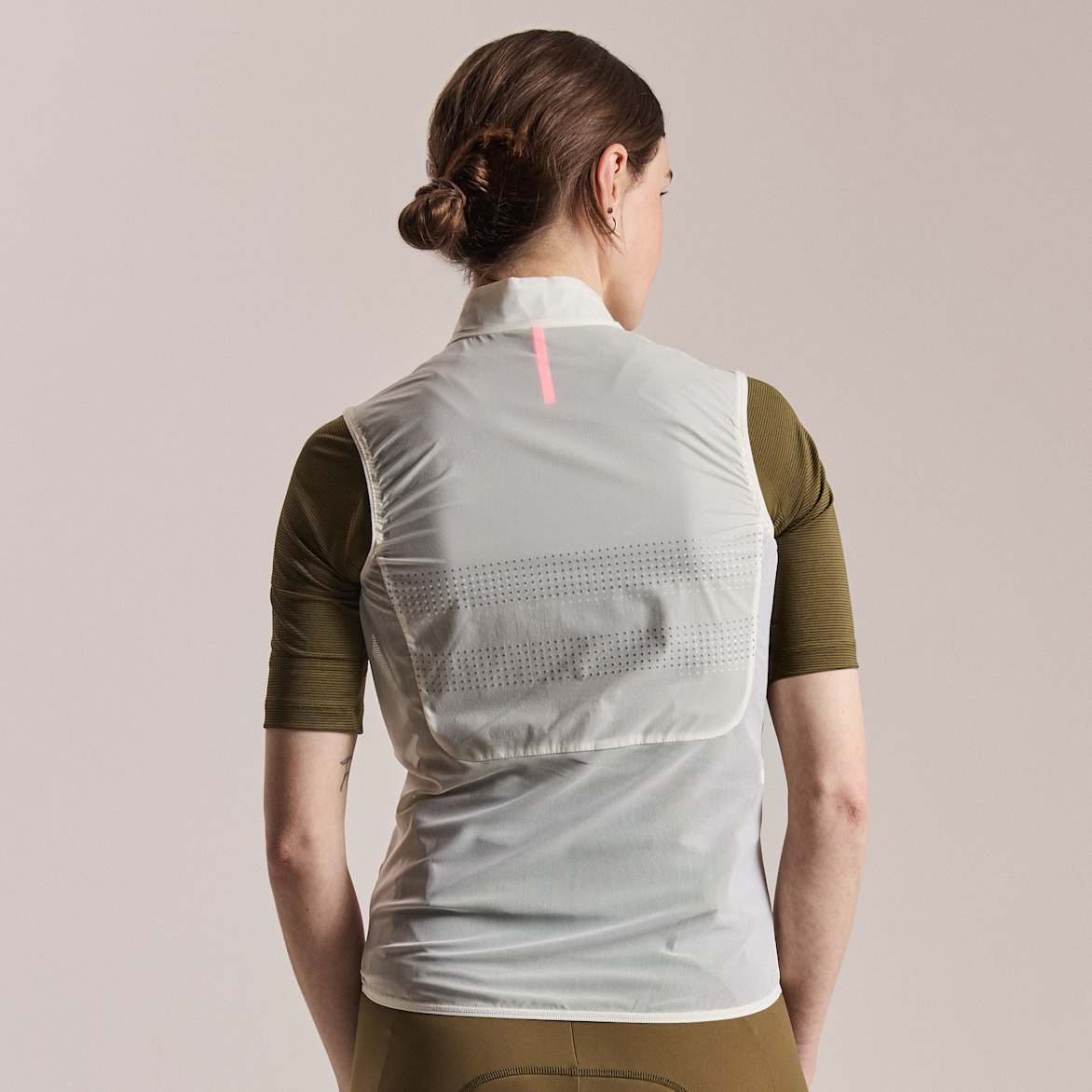 ウィメンズ サイクリング ジャケット& ジレ | Rapha Japan