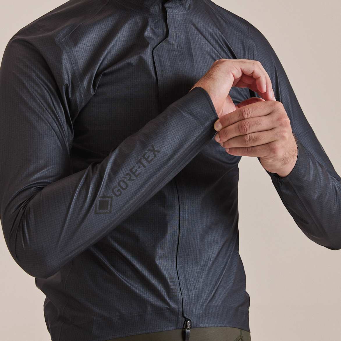 GORE-TEX ウェア & アクセサリー | Rapha Japan
