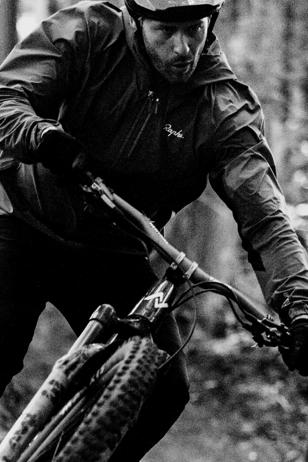 トレイル GORE-TEX インフィニアム ジャケット | Rapha トレイル GORE-TEX インフィニアム ジャケット | Rapha