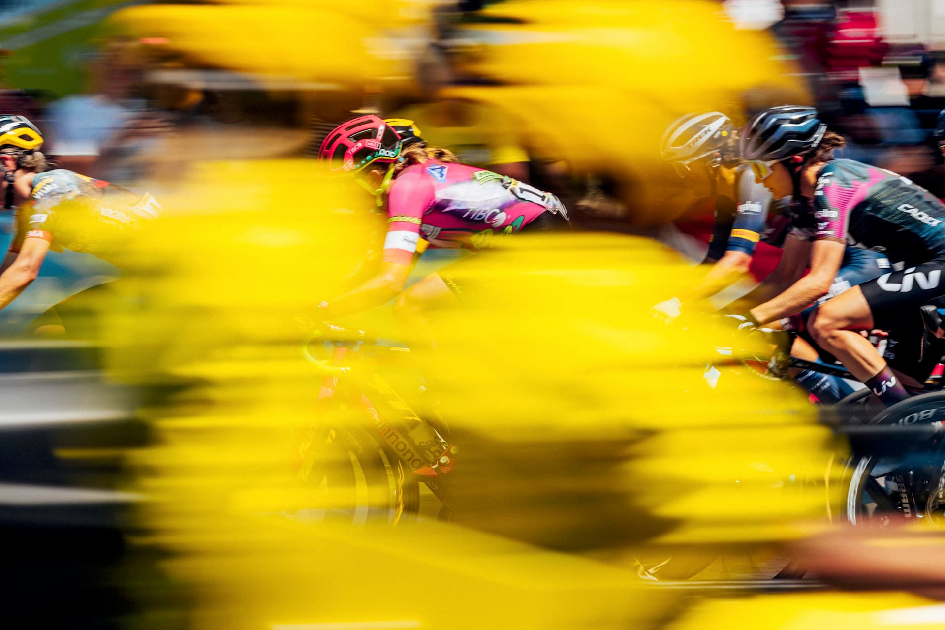 ツール・ド・フォースを 根付かせるために Rapha Site
