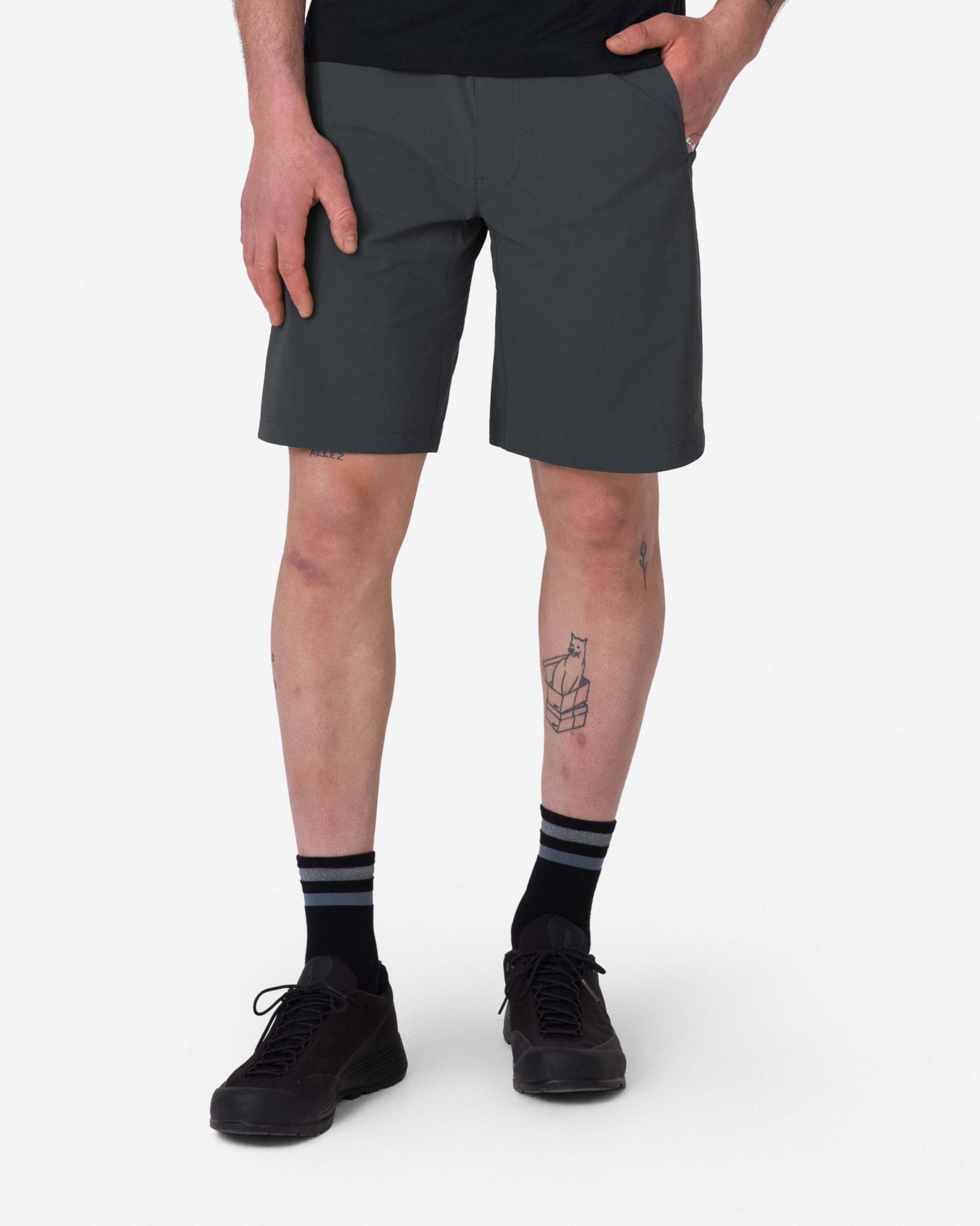 Men's Explore Shorts