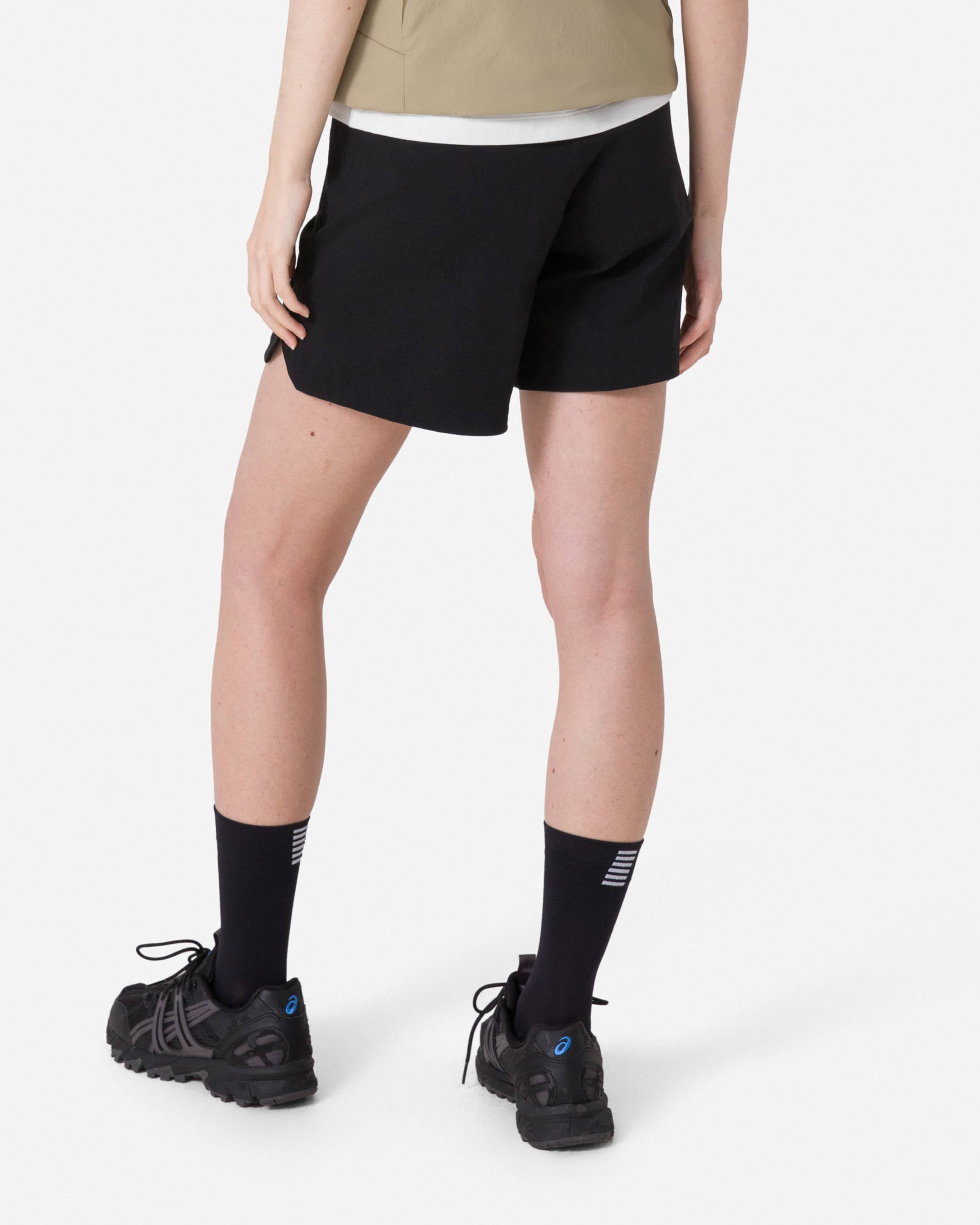 Women's Tech Shorts