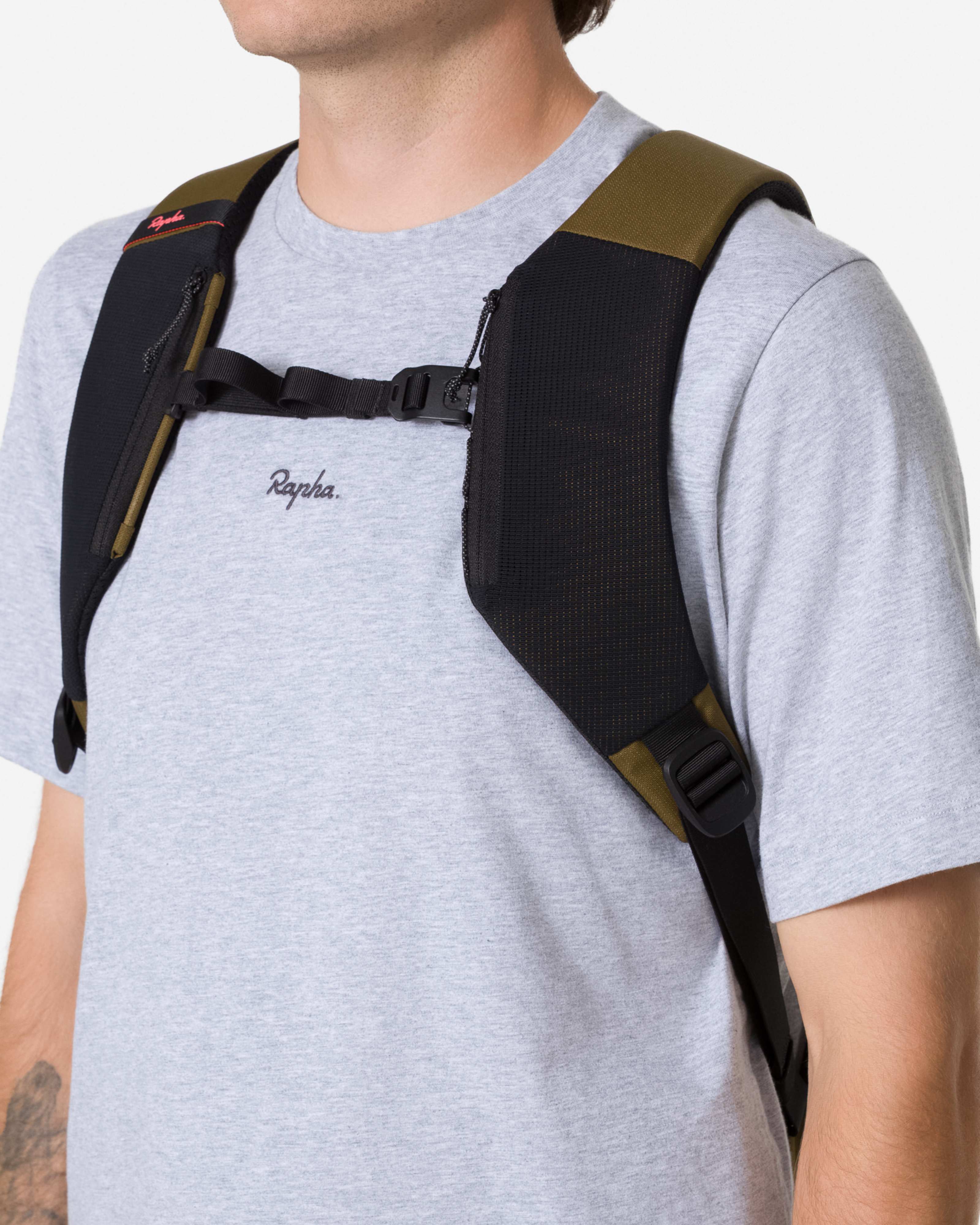 Domestique Backpack (16L)