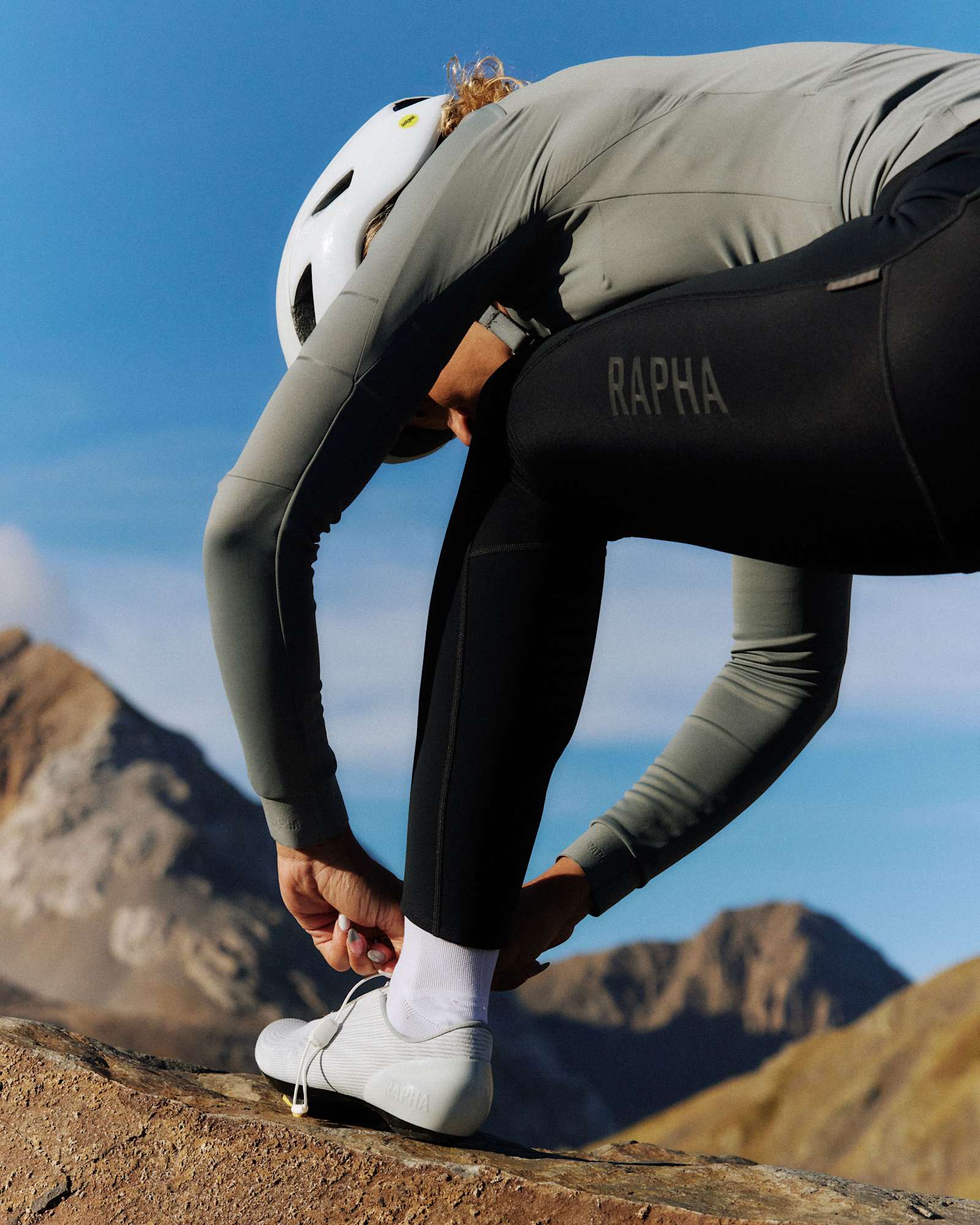 The World's Finest Cycling Clothing and Accessories. | Rapha