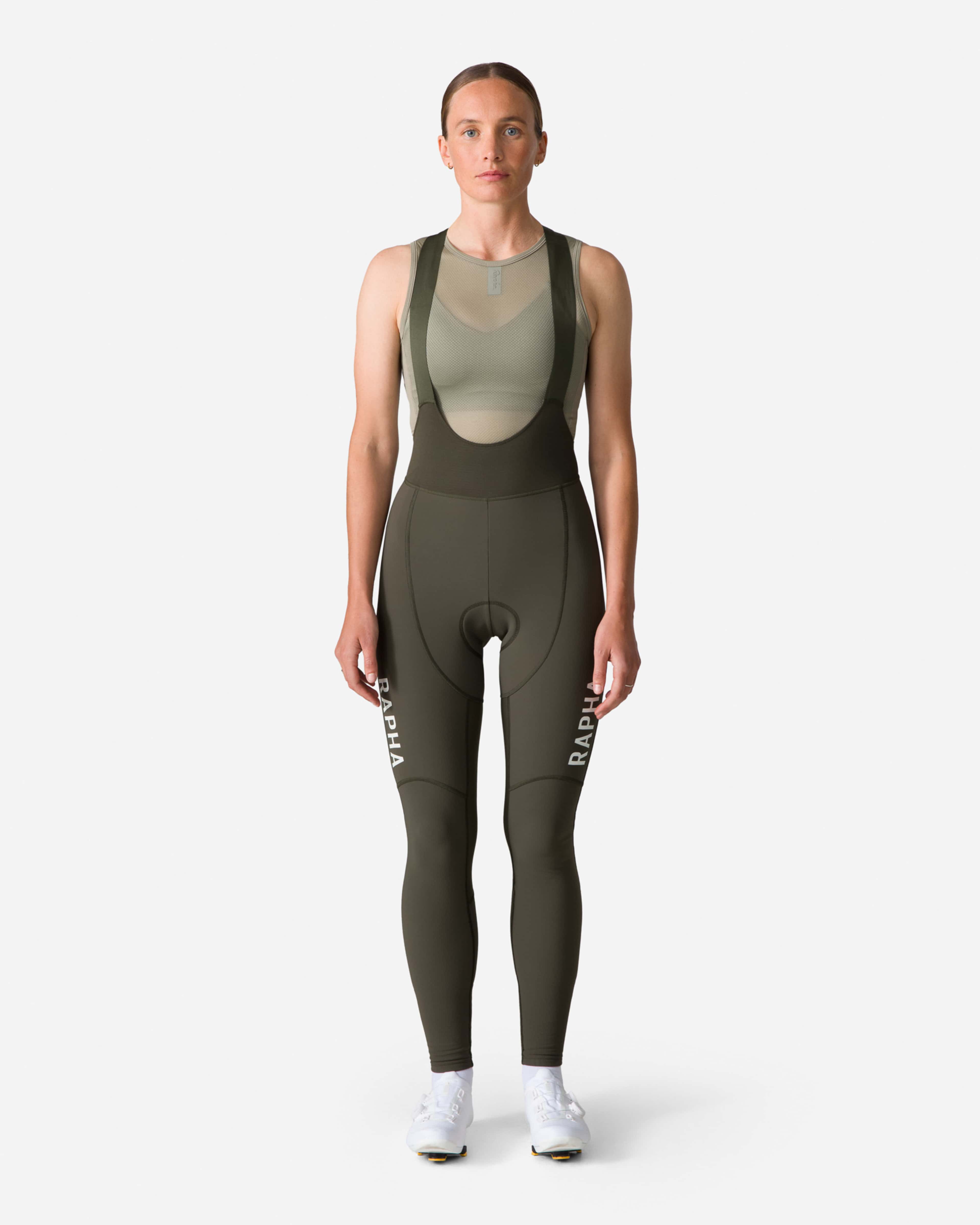 真冬の寒さの中でも温かさとプロテクション性能を発揮するサイクリング