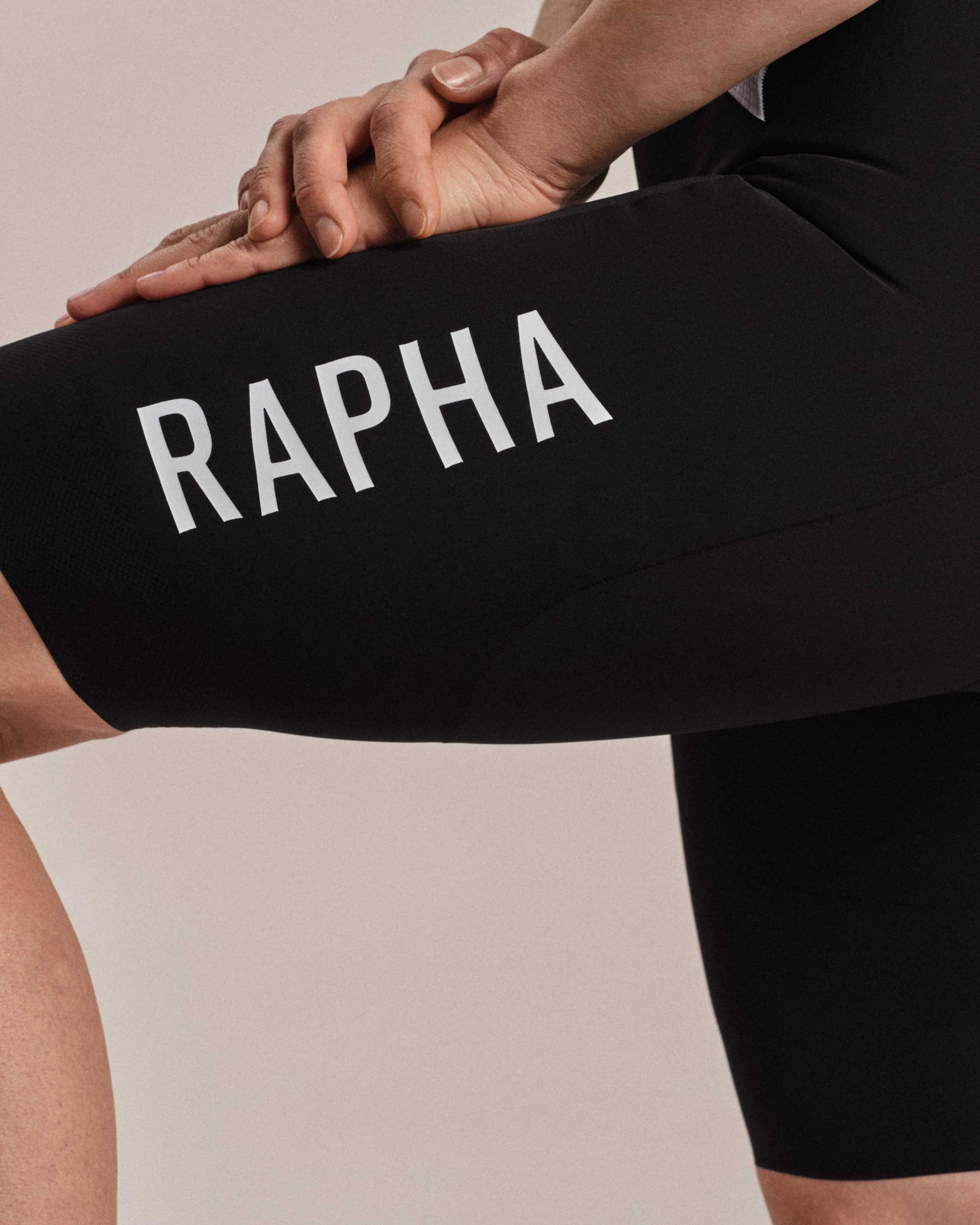 ウィメンズ サイクリング ウェア & ギア | Rapha Japan