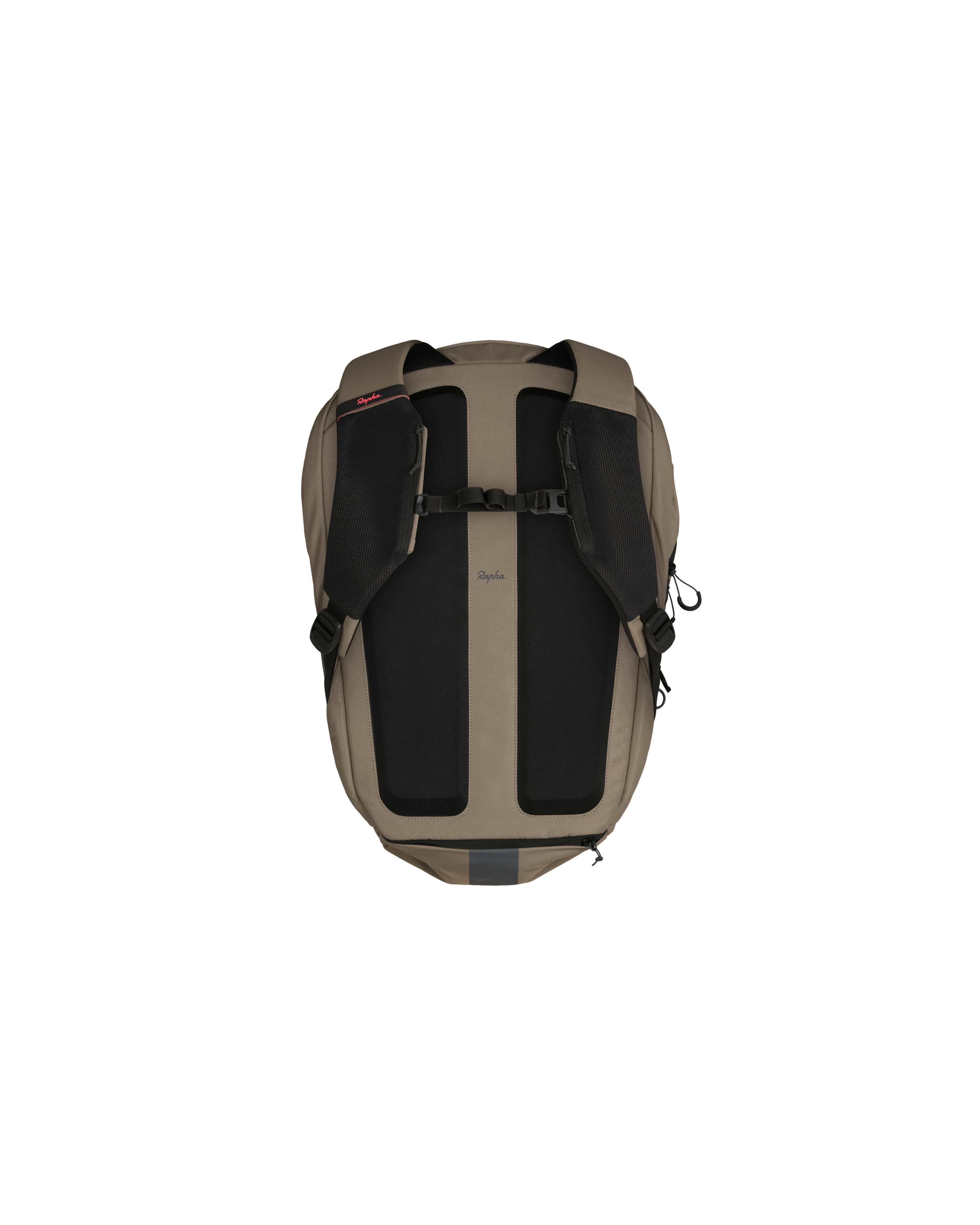 スーパー ドメスティーク バックパック (26L)