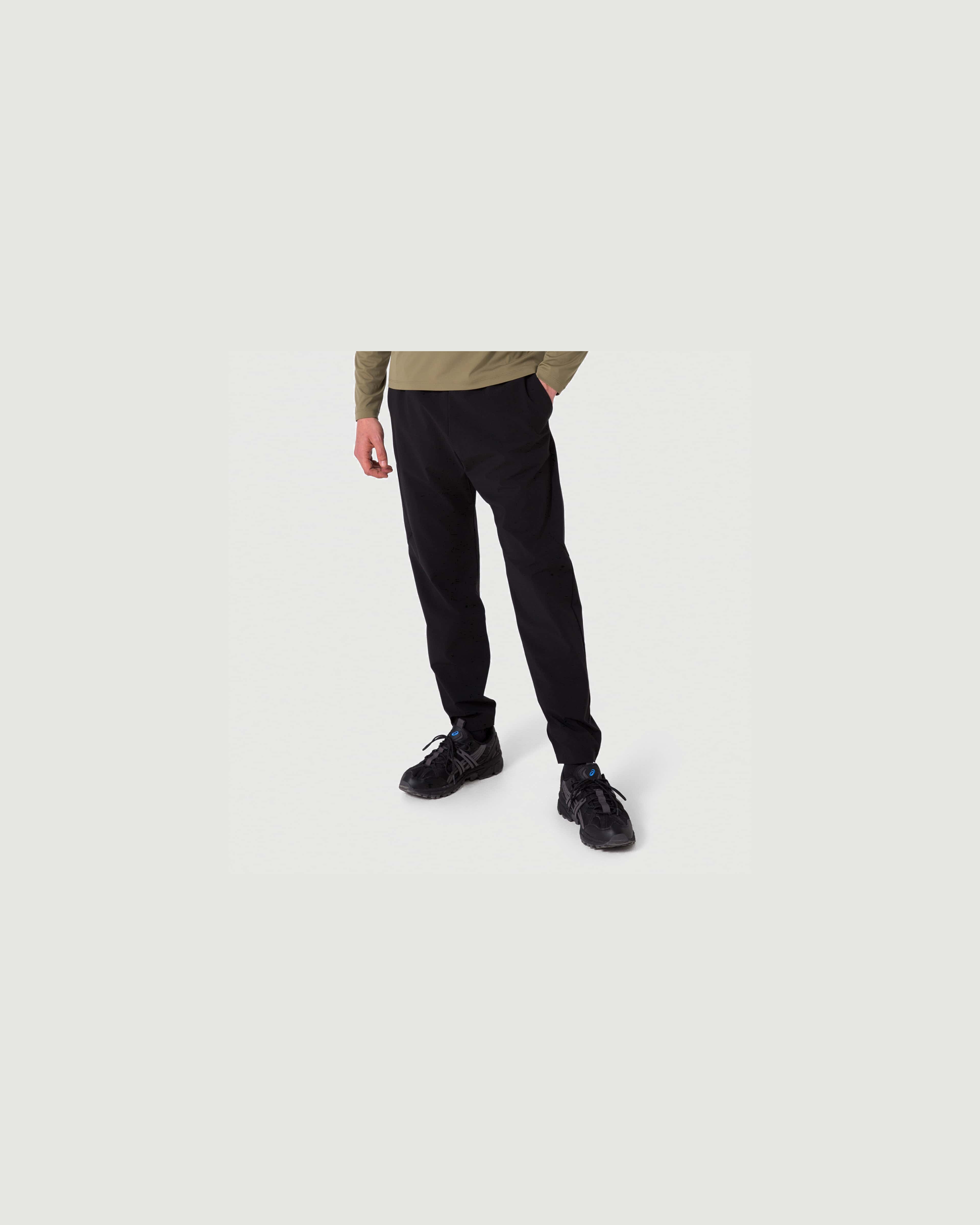 メンズ トレイル パンツ | テクニカル トラウザー & ショーツ | Rapha