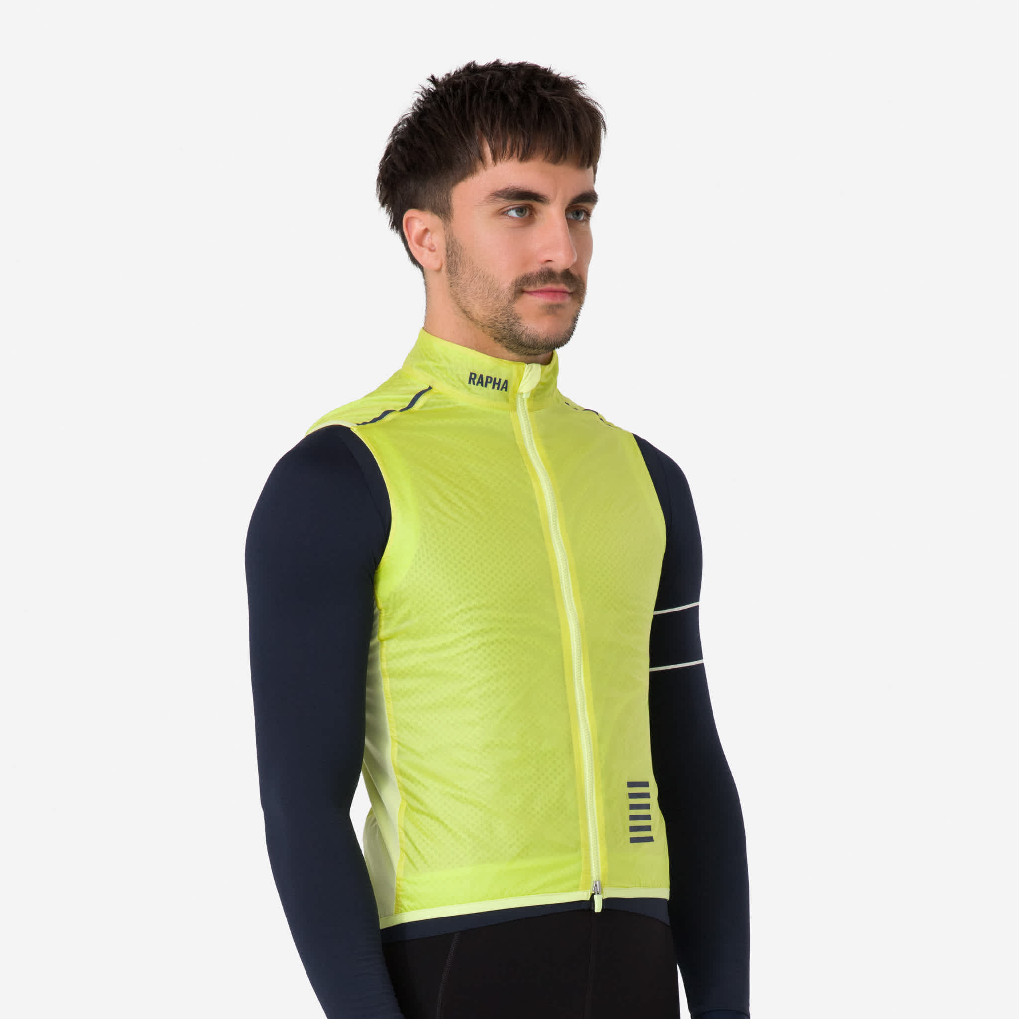魅力的な価格 メンズ プロチーム インサレーティッド ジレ | Rapha ウェア