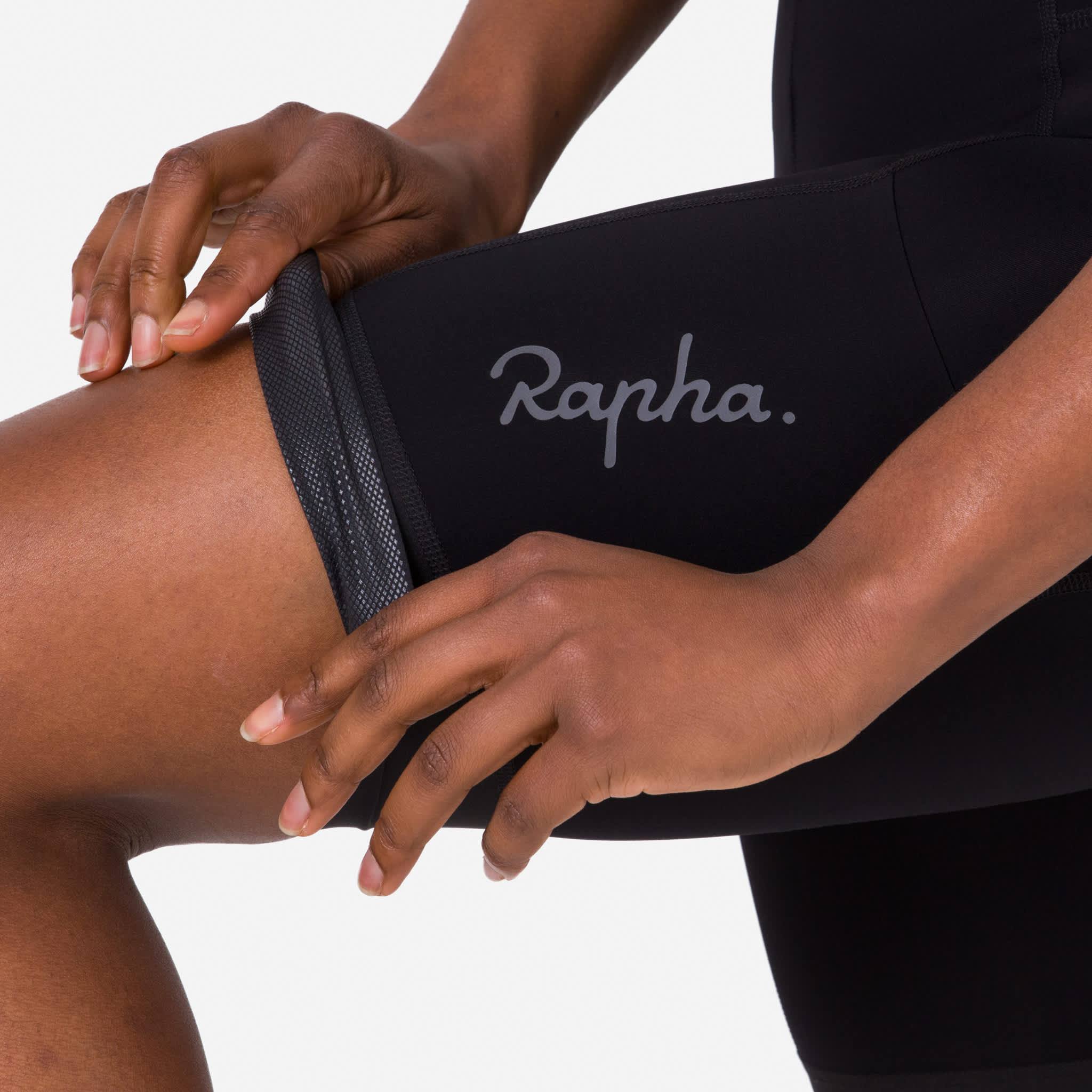 Women's Regular Cargo Shorts | Rapha