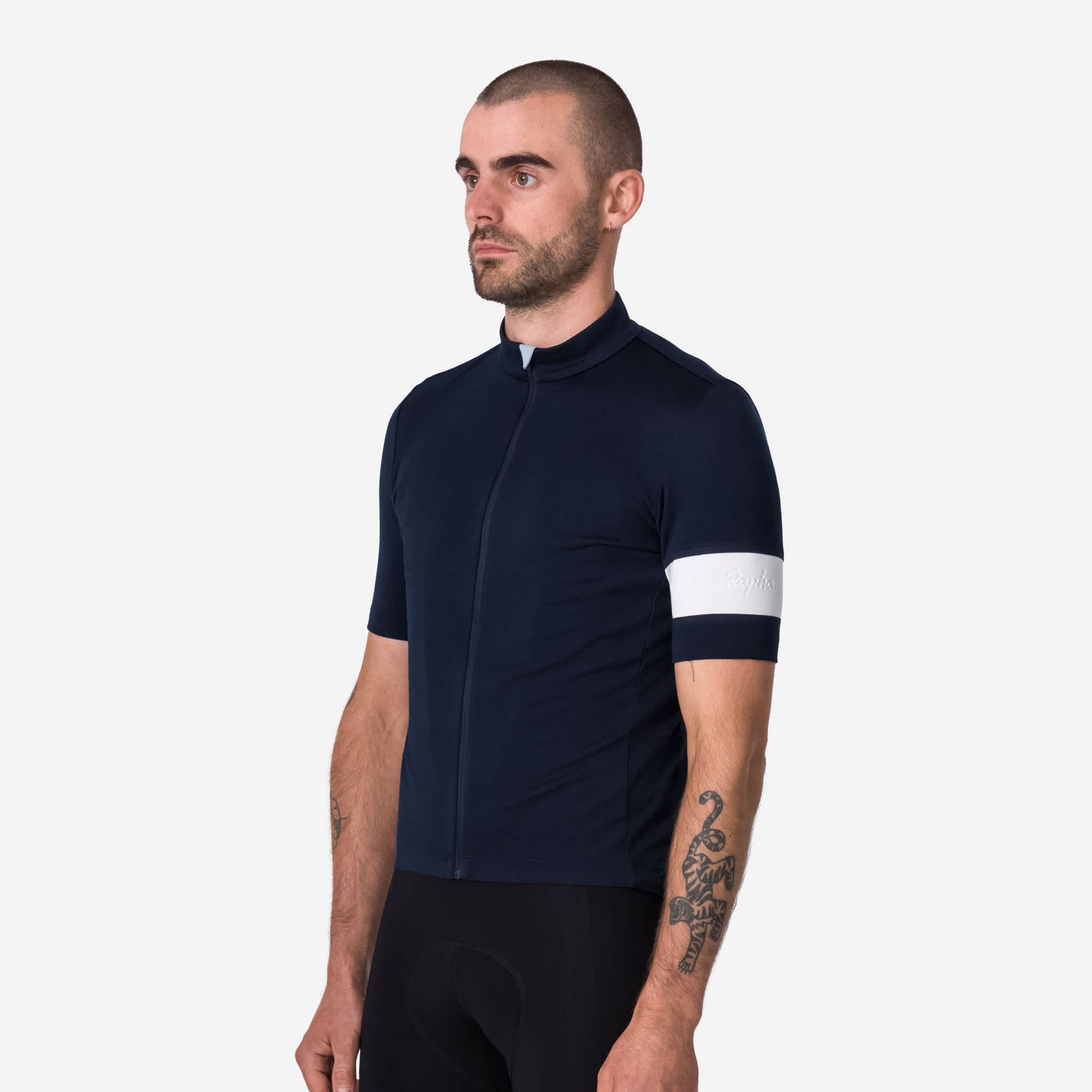 CLJ08XX_DNW_Mens-Classic-