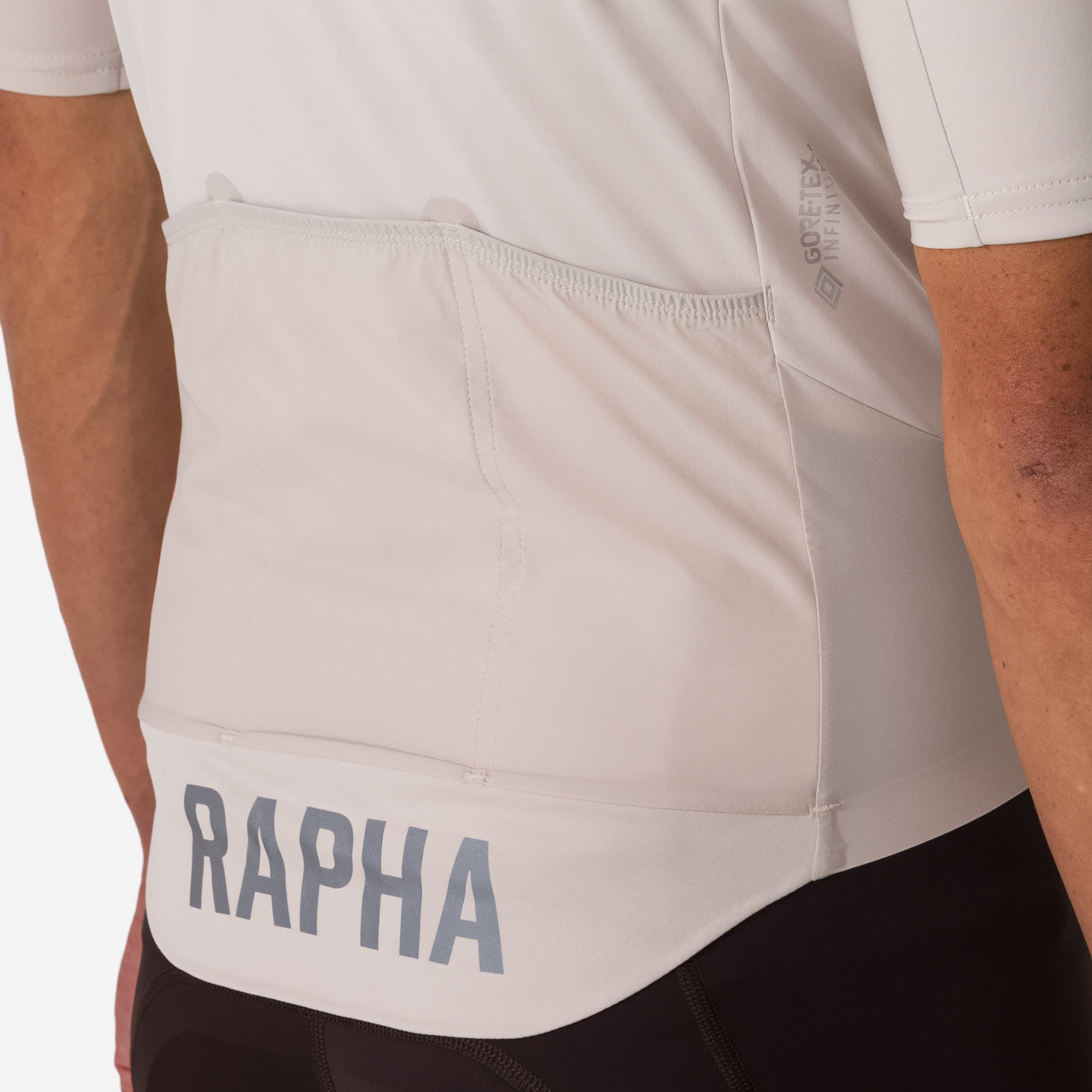 メンズ プロチーム GORE-TEX インフィニアム ジャージ | Rapha