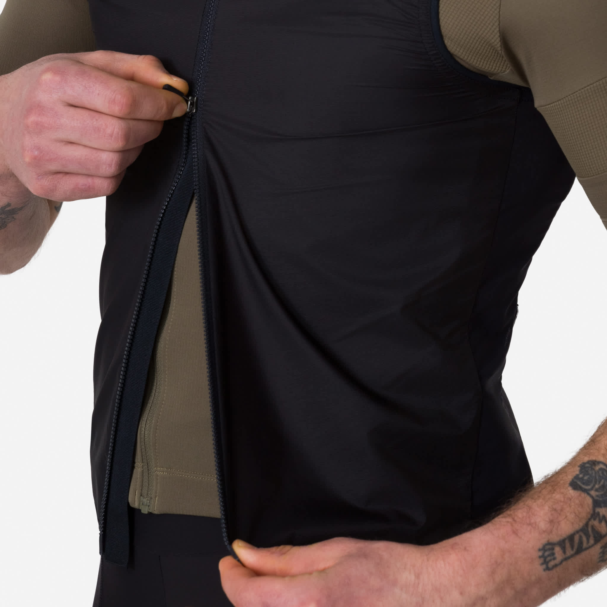 メンズ ブルベ エレメント ウィンド ジレ | Rapha メンズ ブルベ エレメント ウィンド ジレ | Rapha