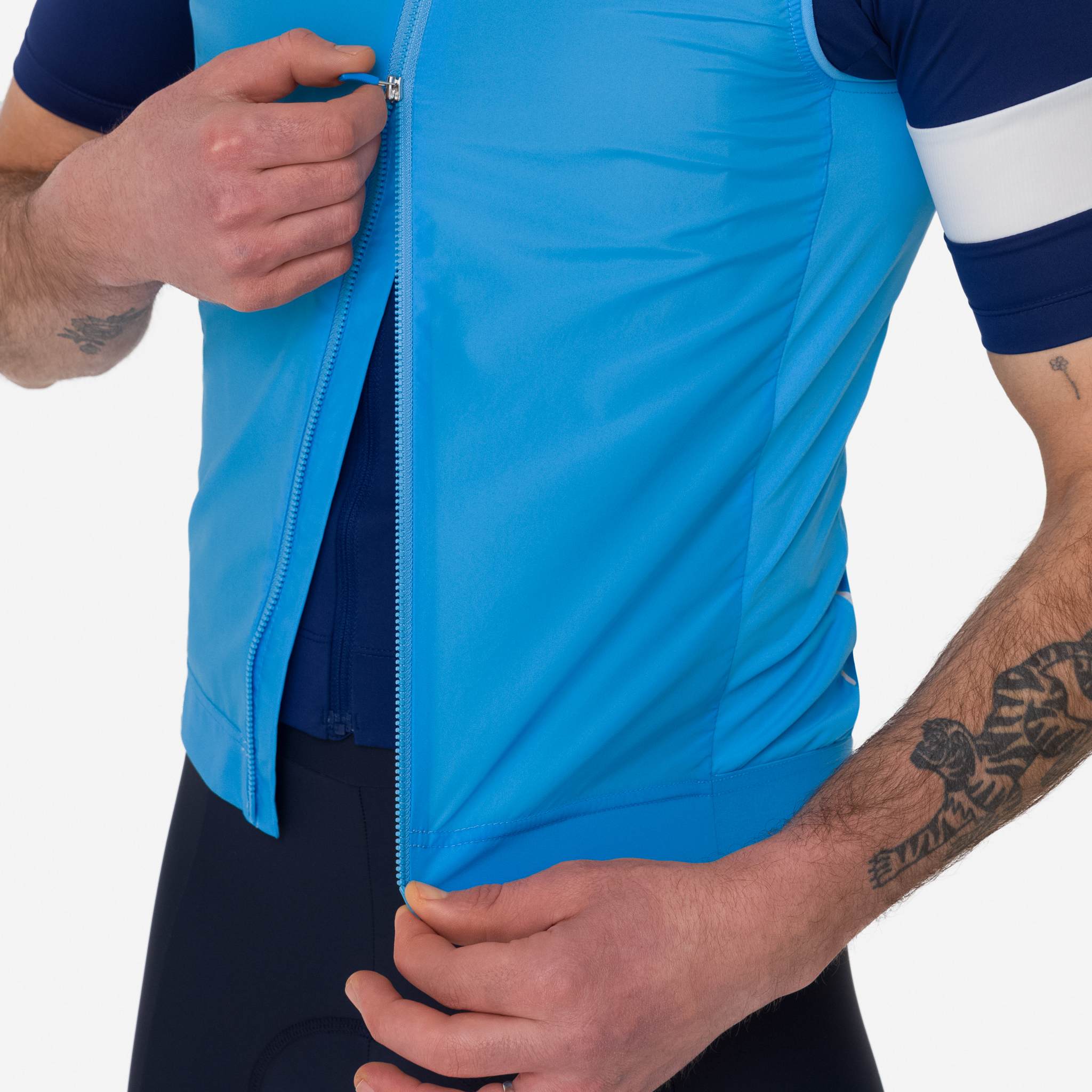 ANI01XX_BLW_womens-core-