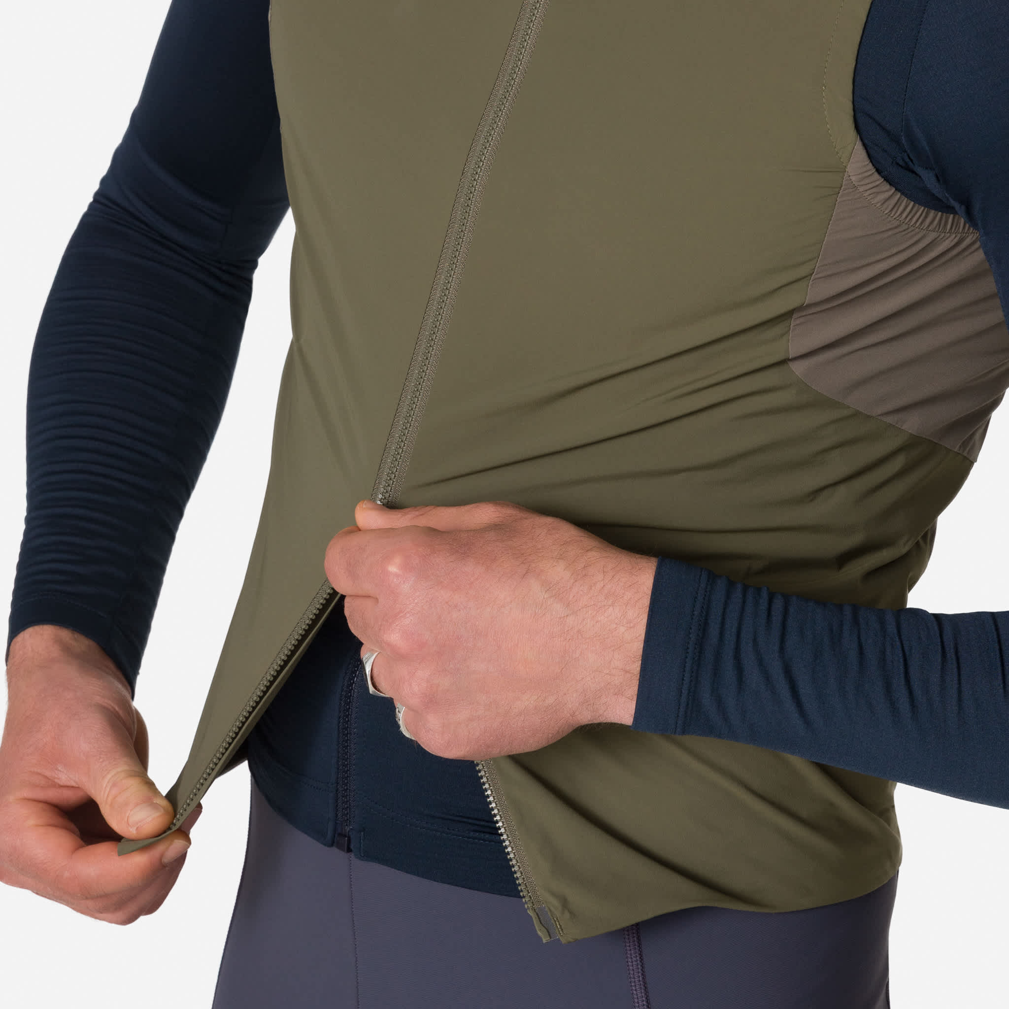 Men's Pro Team Insulated Gilet | Rapha