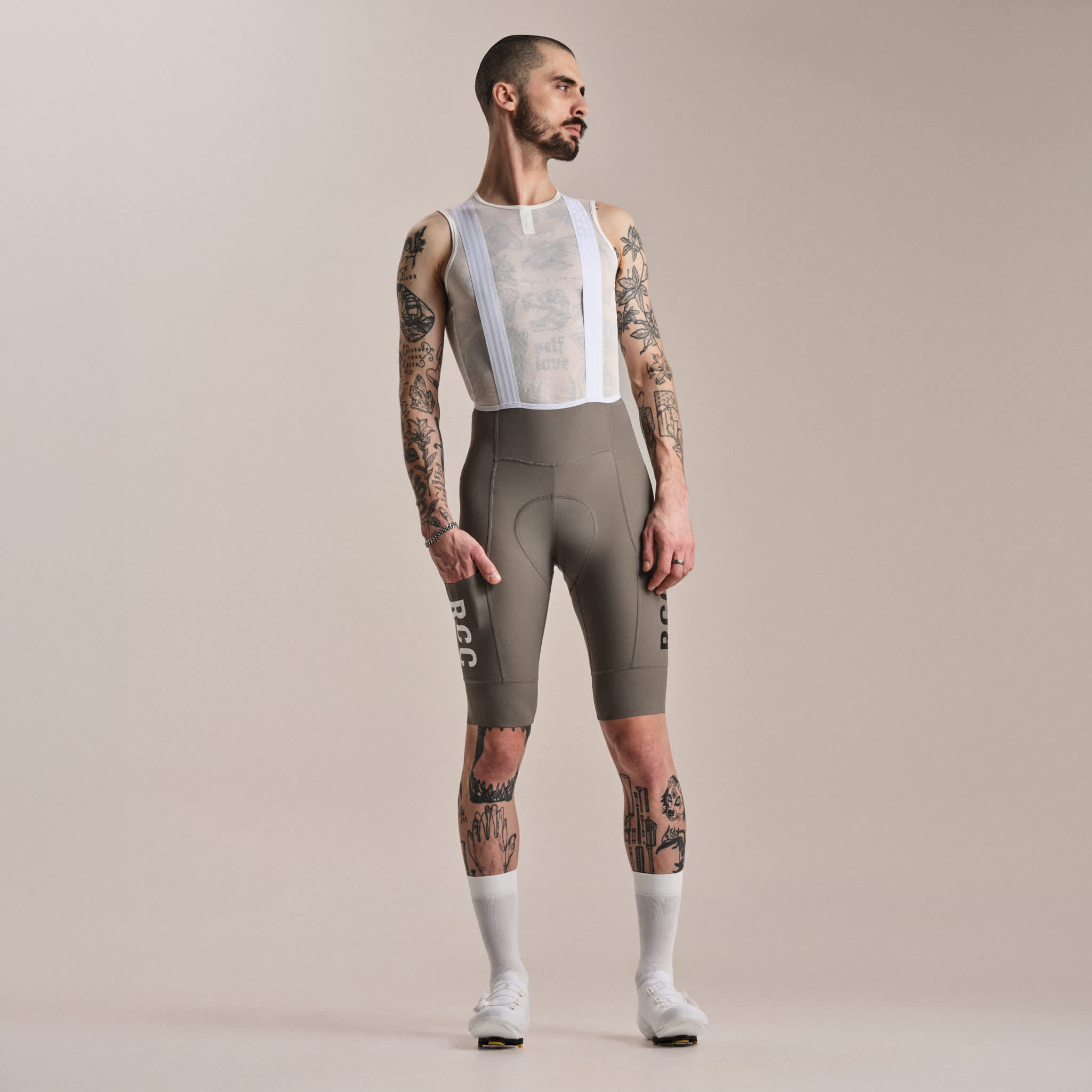 メンズ RCC プロチーム カーゴ ビブショーツ - ロング | Rapha