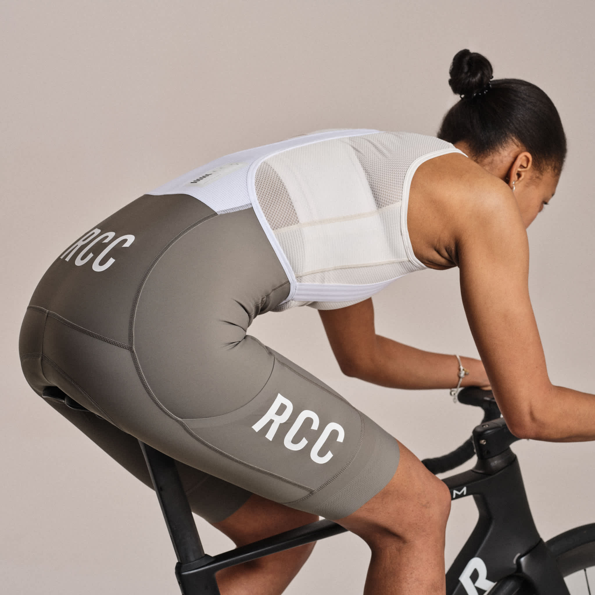 Women's RCC Pro Team Cargo Bib Shorts - Regular | Rapha