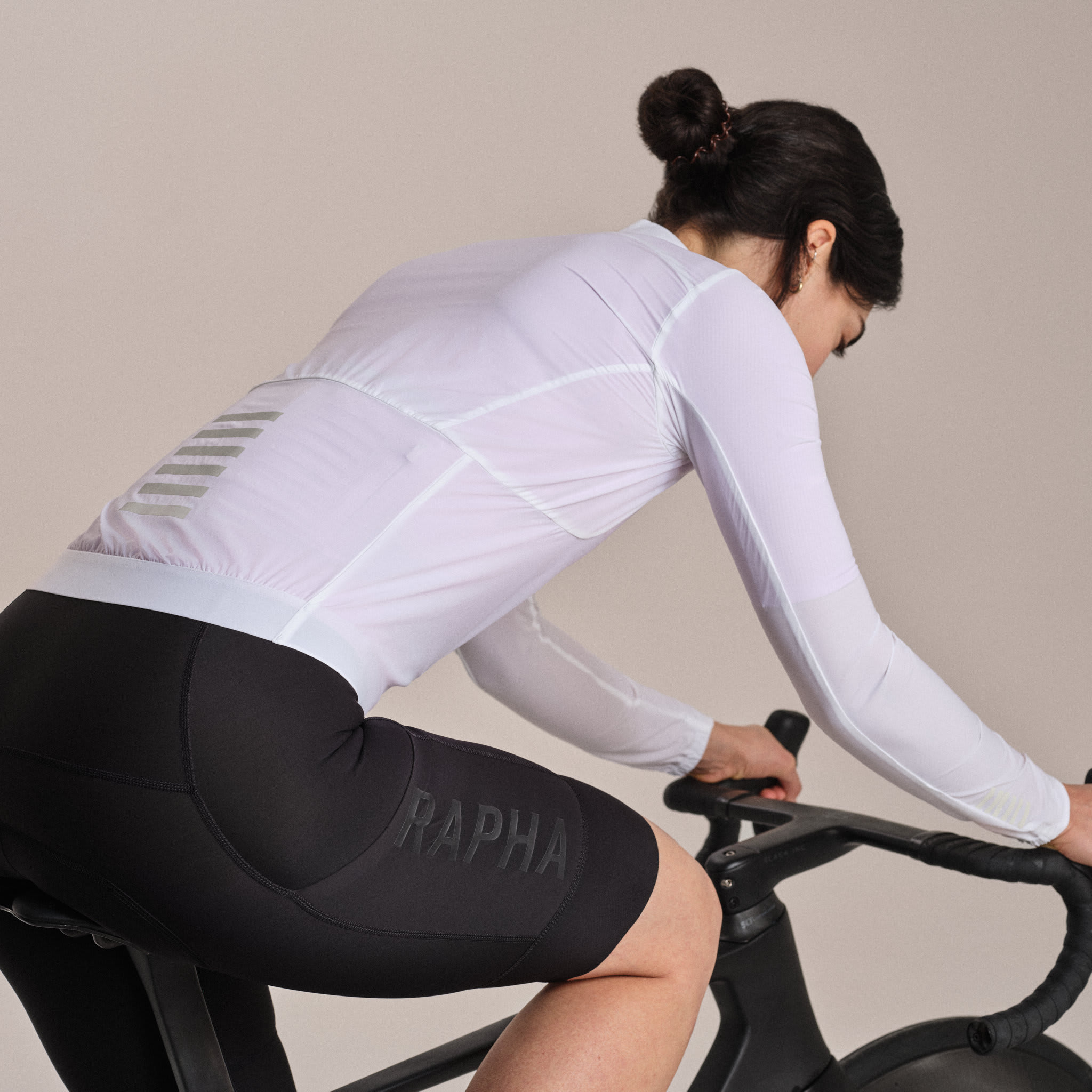 Women's Pro Team Lightweight Wind Jacket II | Rapha
