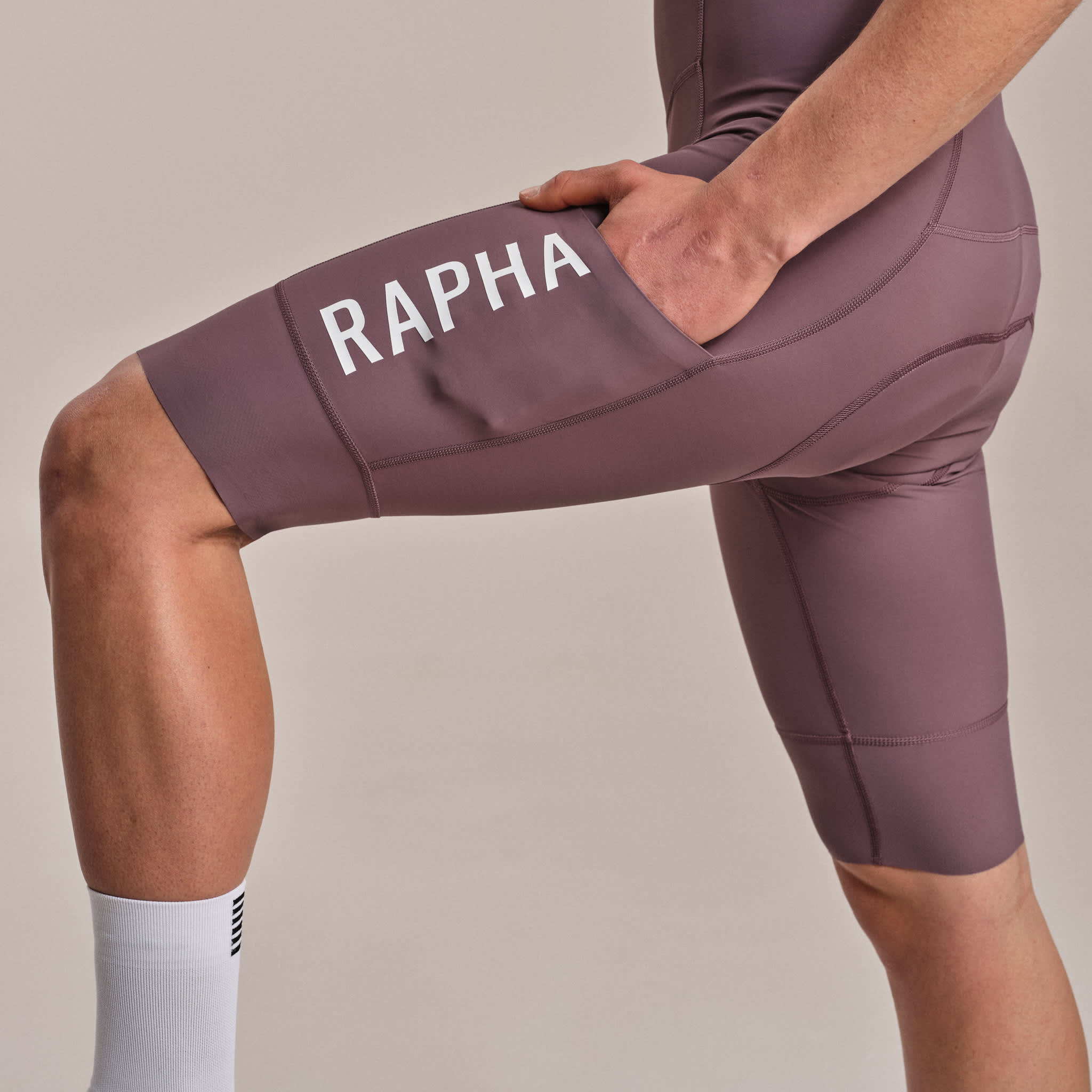 メンズ プロチーム カーゴ ビブショーツ - ロング | Rapha