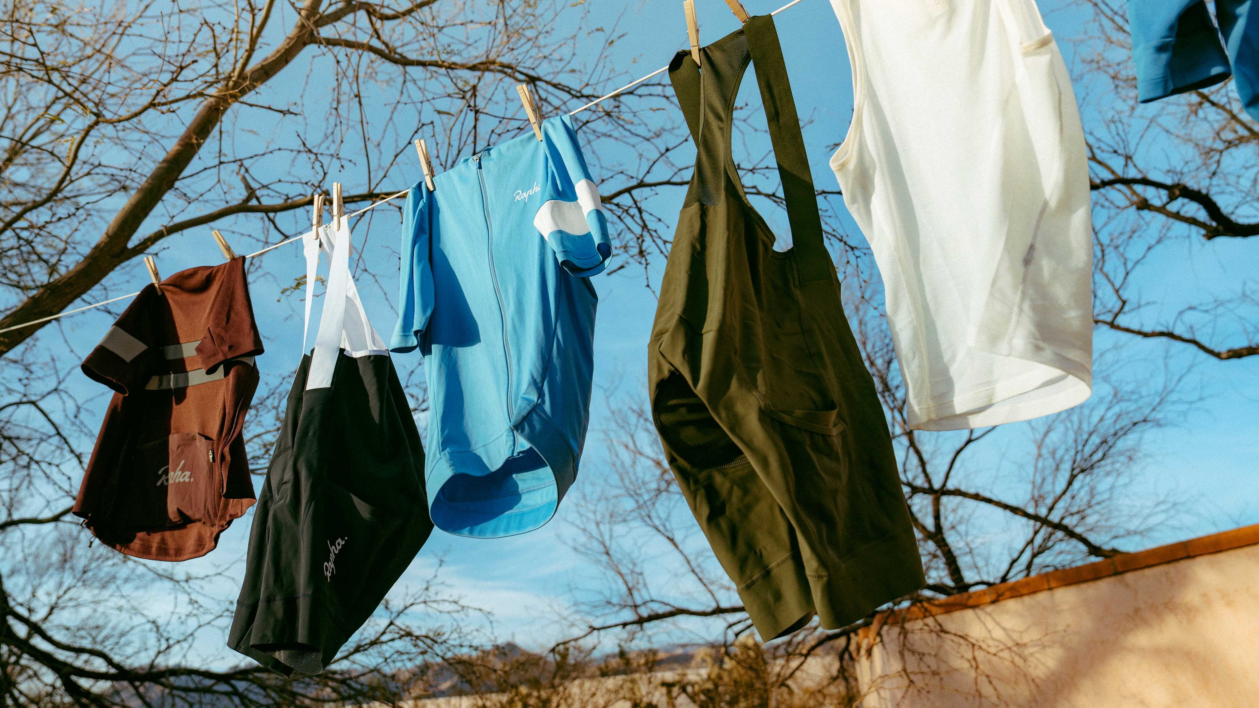 Archive Sale: Up to 60% Off Archive Sale: Up to 60% Off