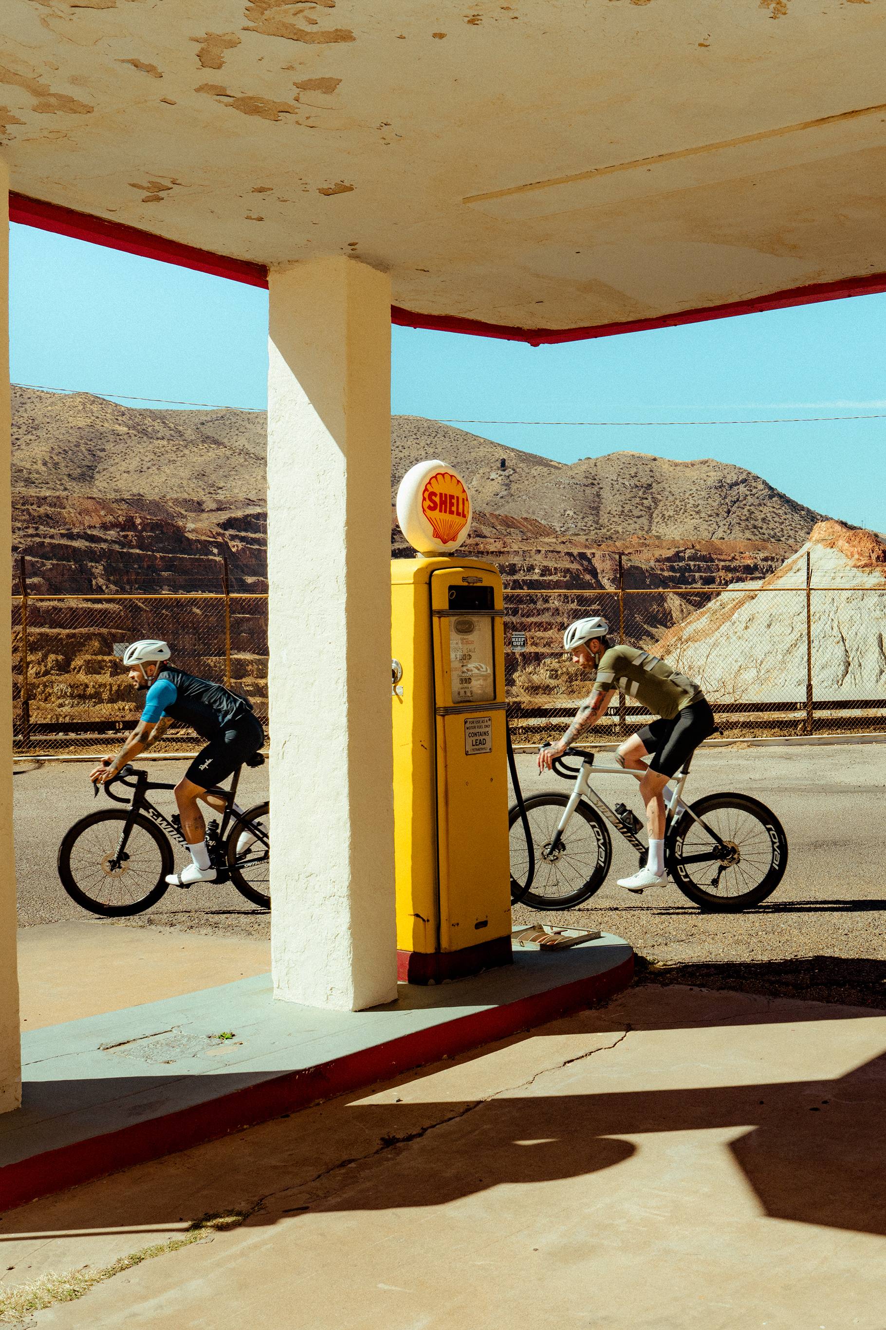 The World's Finest Cycling Clothing and Accessories | Rapha