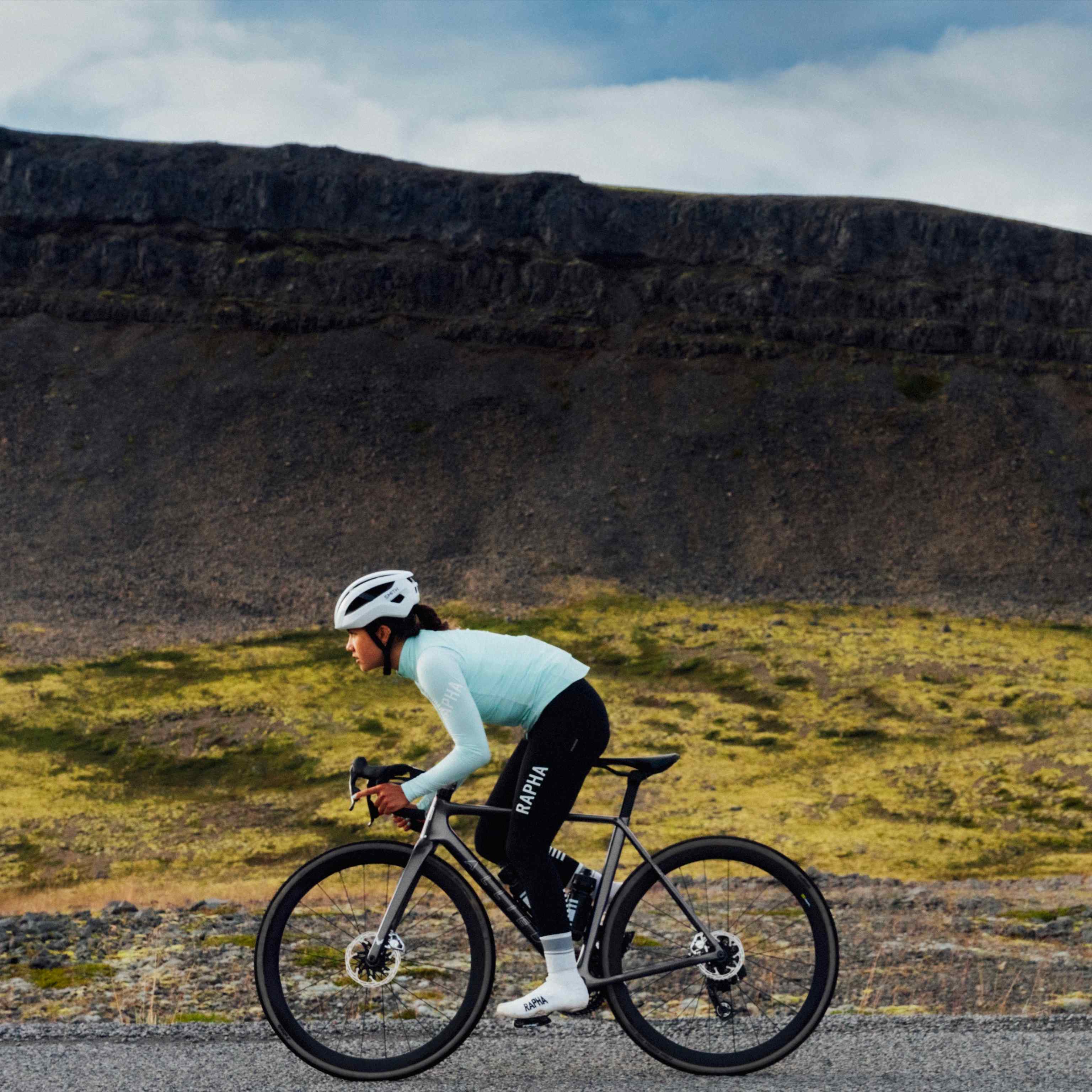 The World's Finest Cycling Clothing and Accessories | Rapha