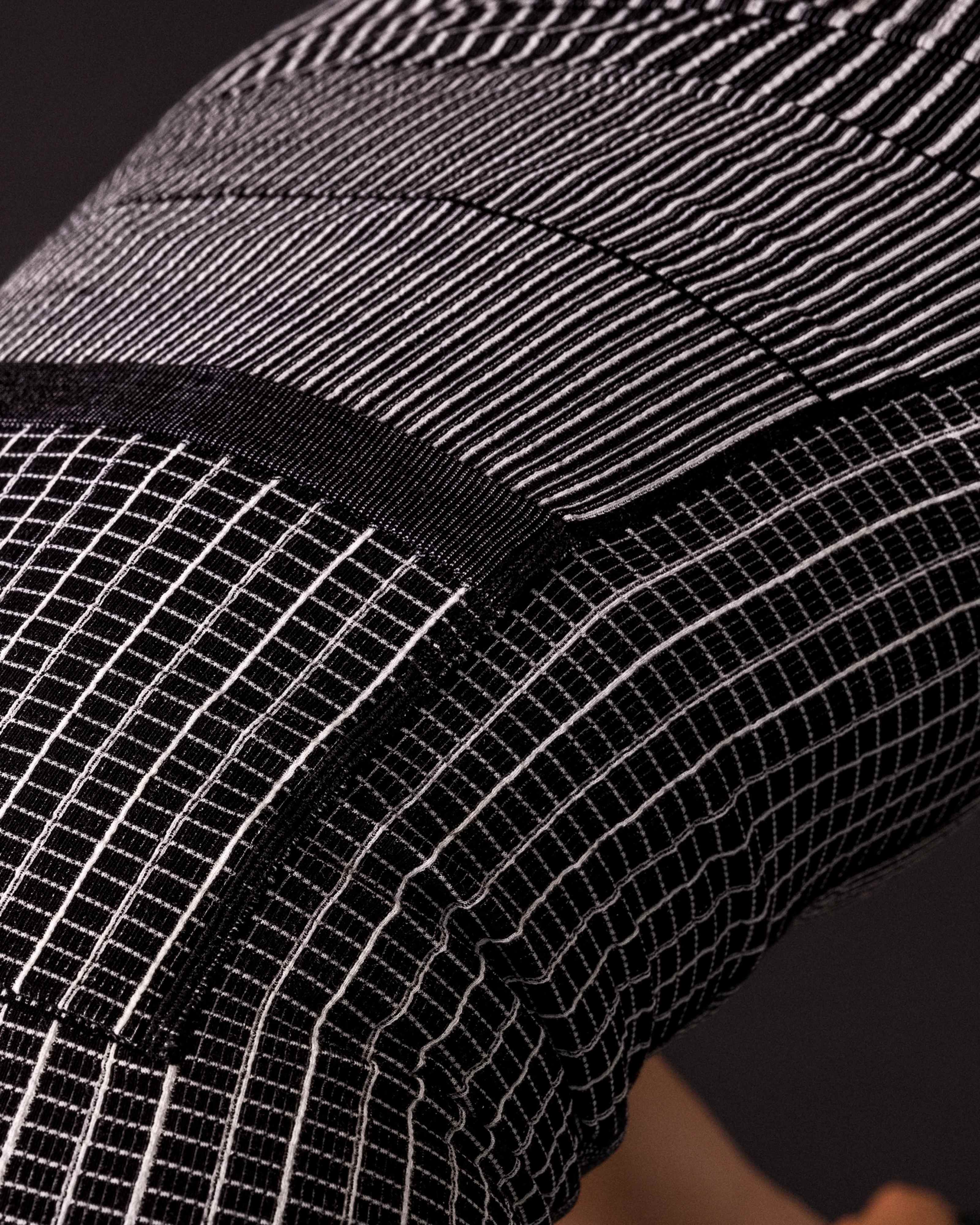 The Classic Seamless Knit