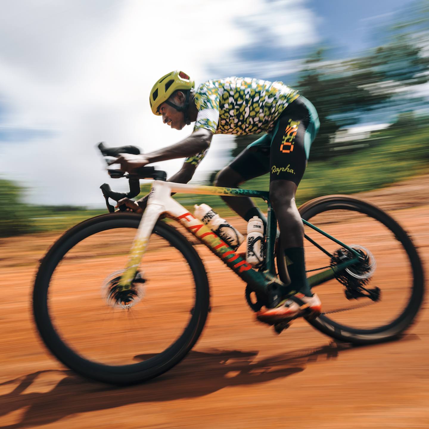 The World's Finest Cycling Clothing and Accessories | Rapha