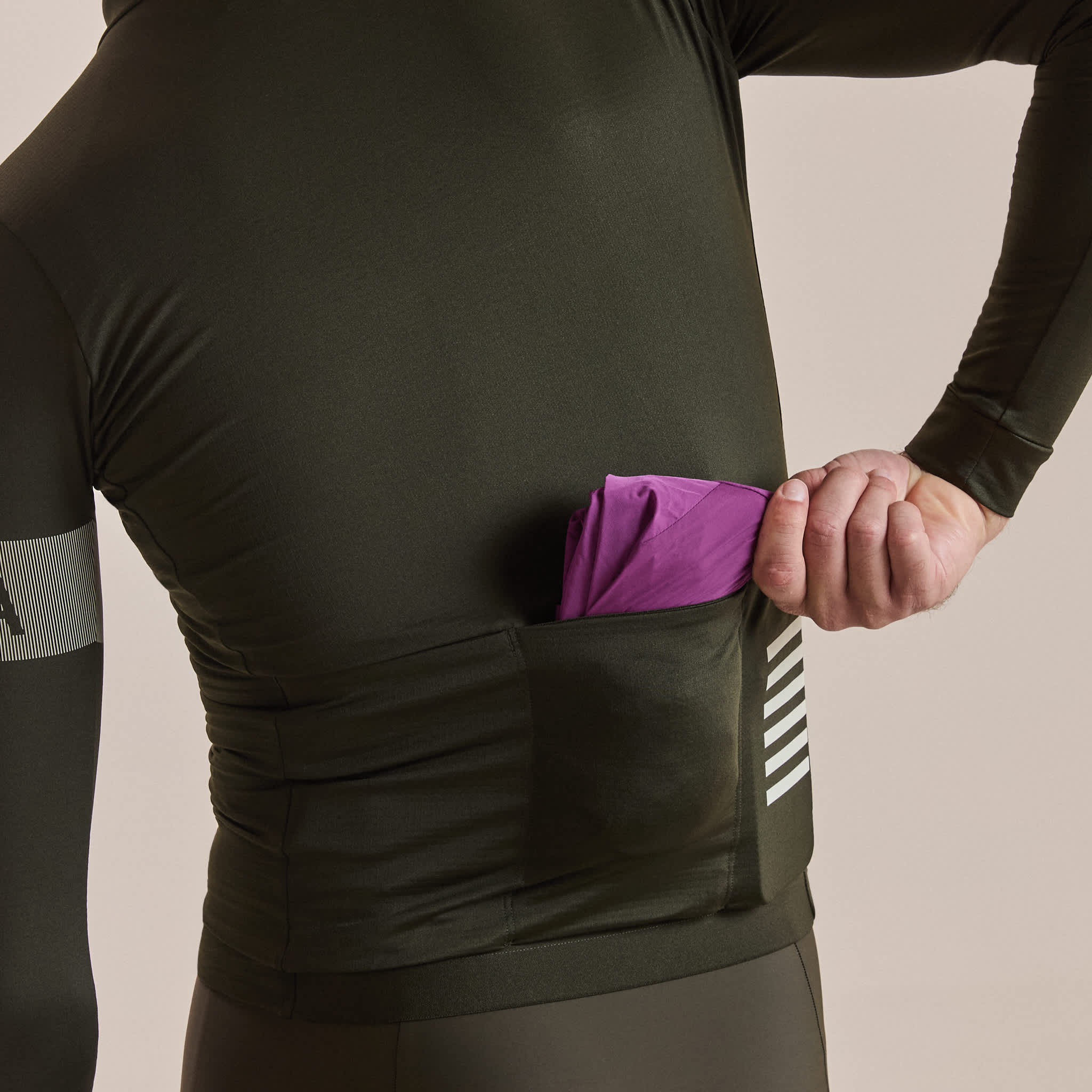 メンズ プロチーム ライトウェイト ウィンド ジャケット II | Rapha