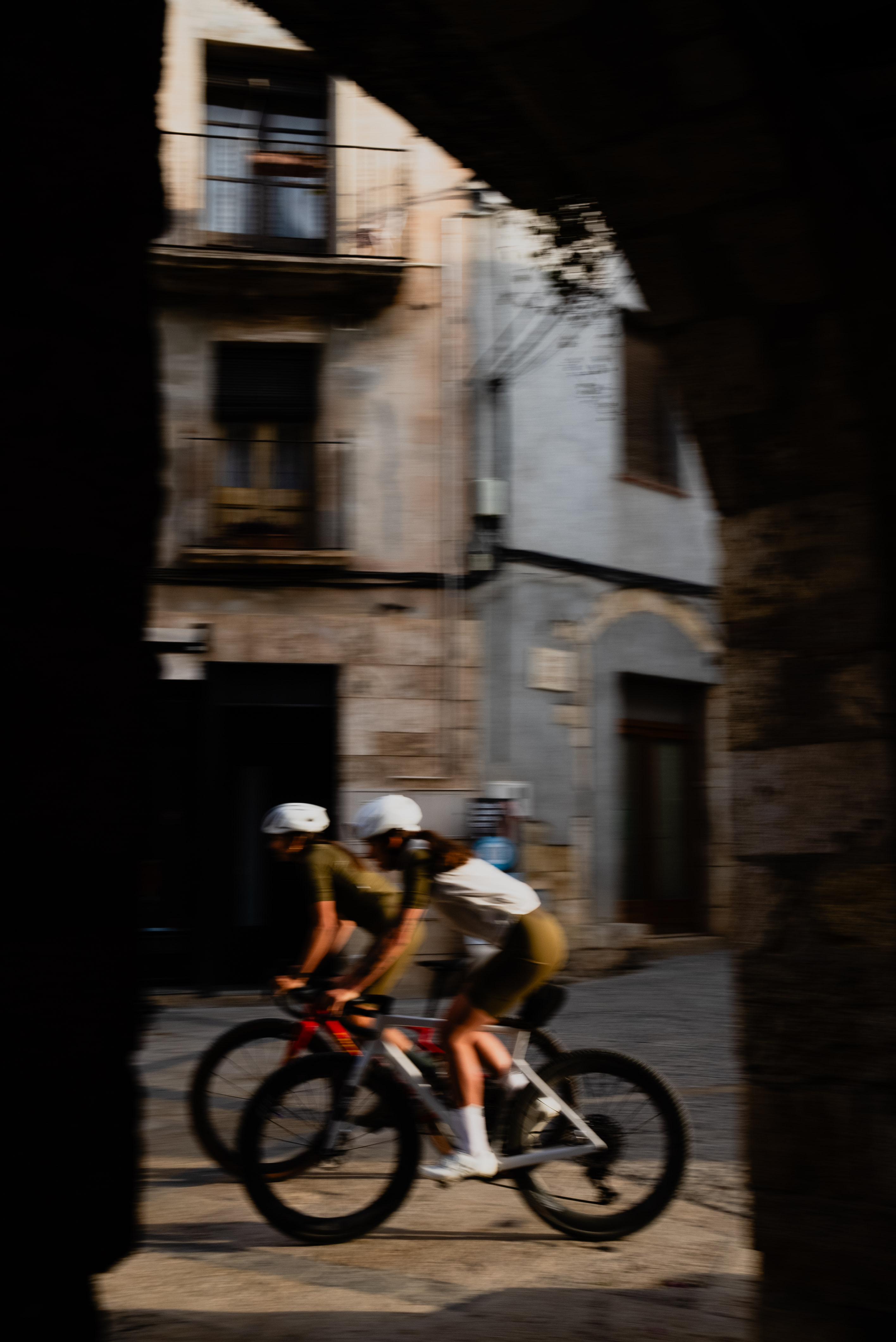 ジローナ・サイクリング完全ガイド ＆ 旅行プラン | Rapha