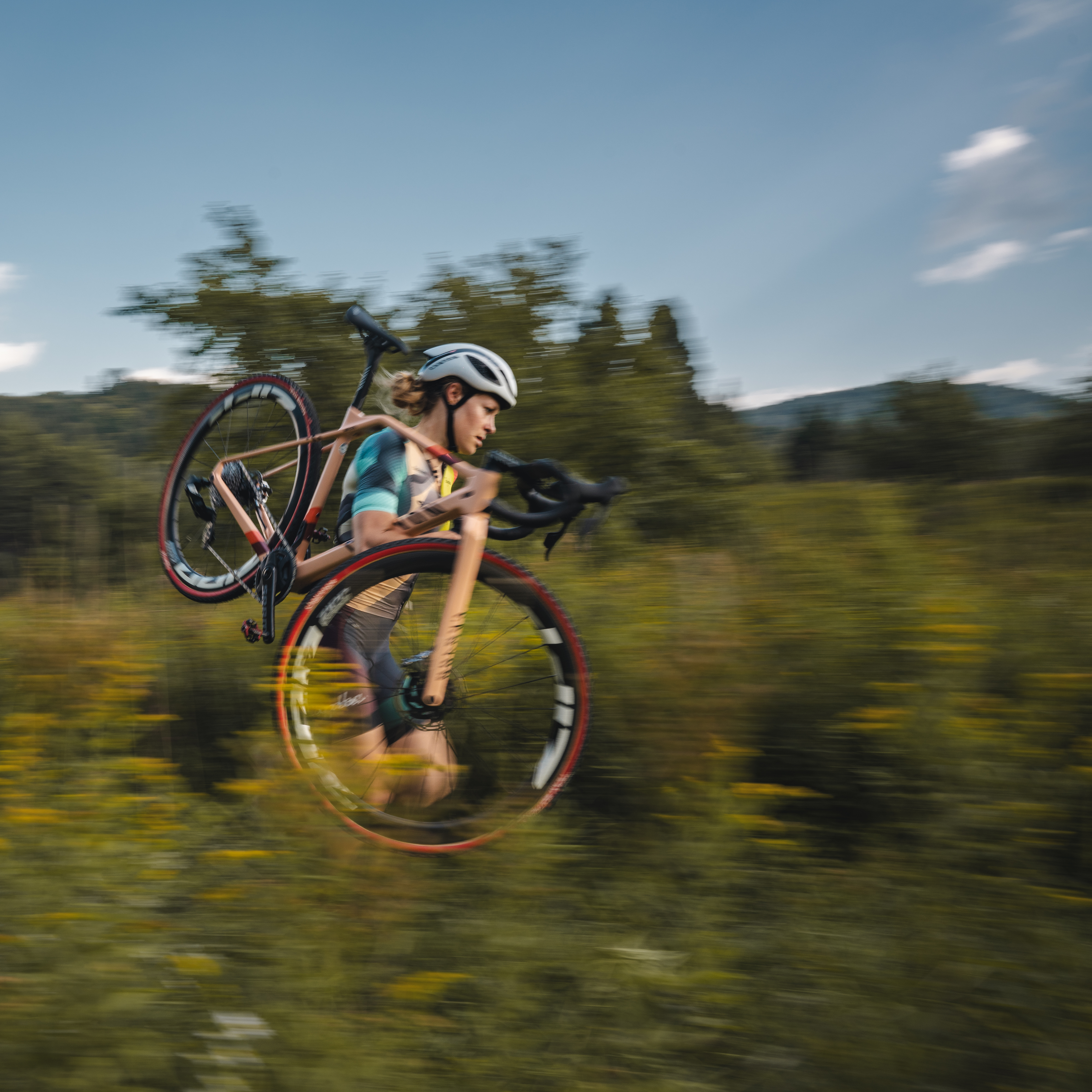 ★Rapha MAGHALIE ROCHETTE AERO JERSEY 79wwANM28ADLkGvHQebemD.jpg