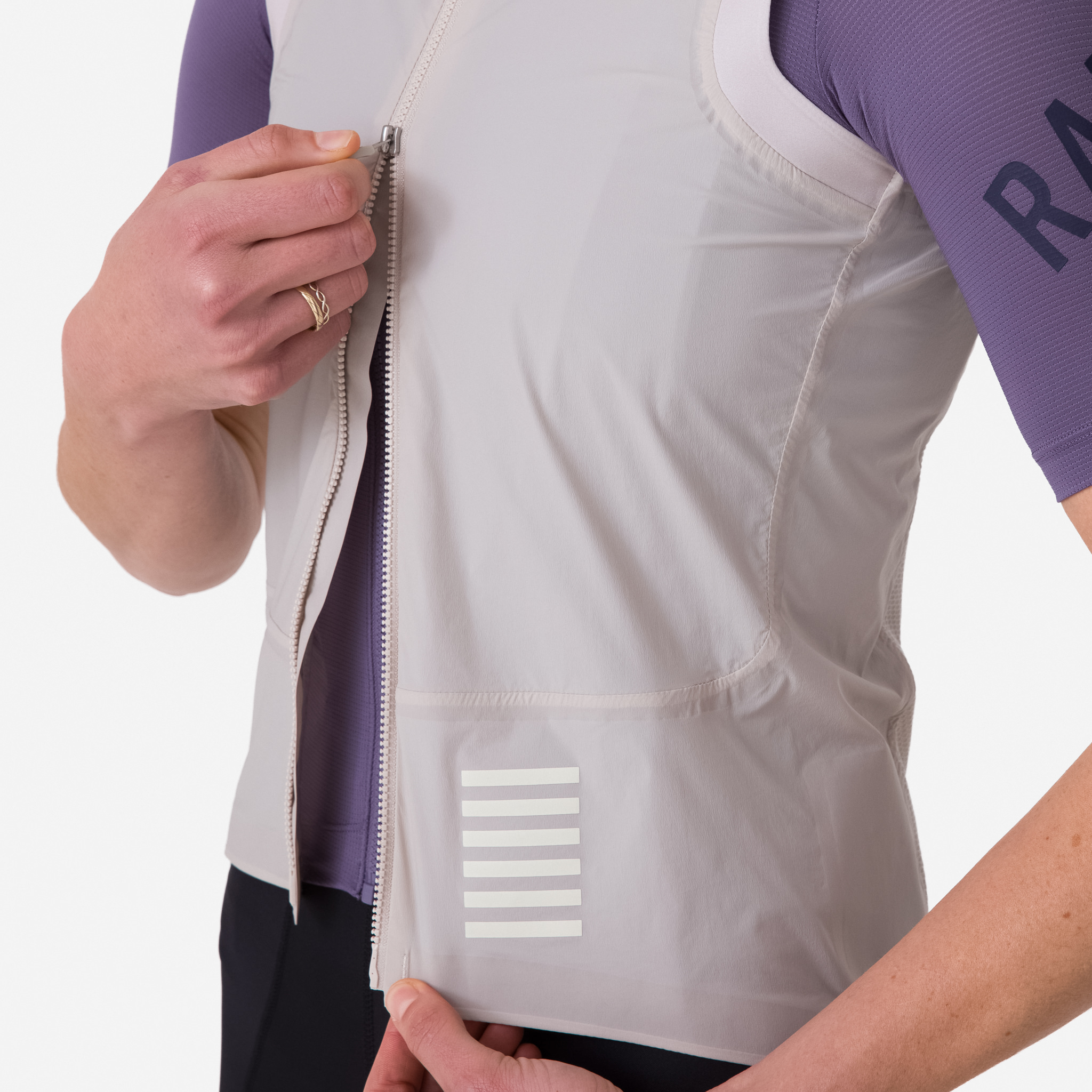 Women's Pro Team Lightweight Cycling Gilet | Rapha