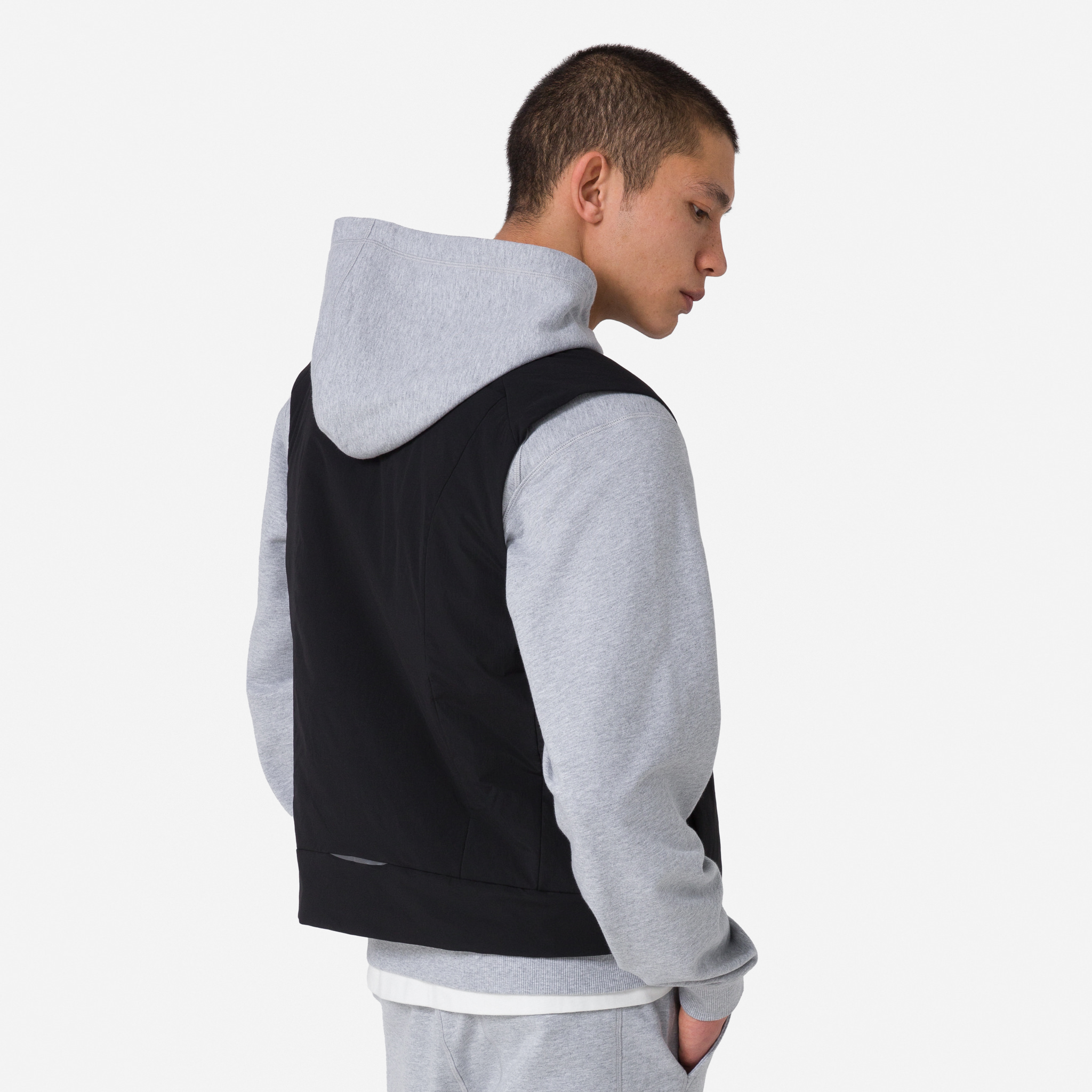 メンズ インサレーテッド ベスト | Rapha