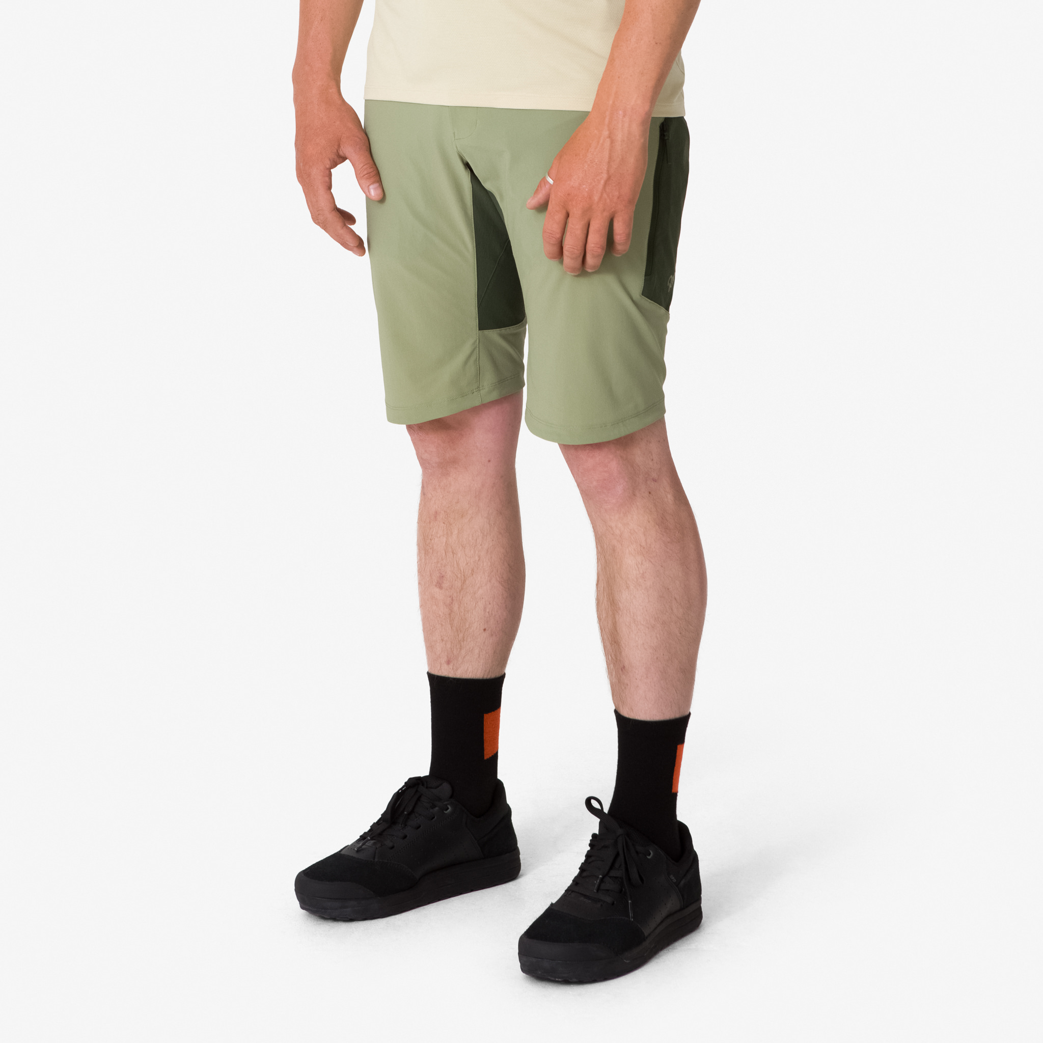 AWI01XX_OKG_Mens-Trail-