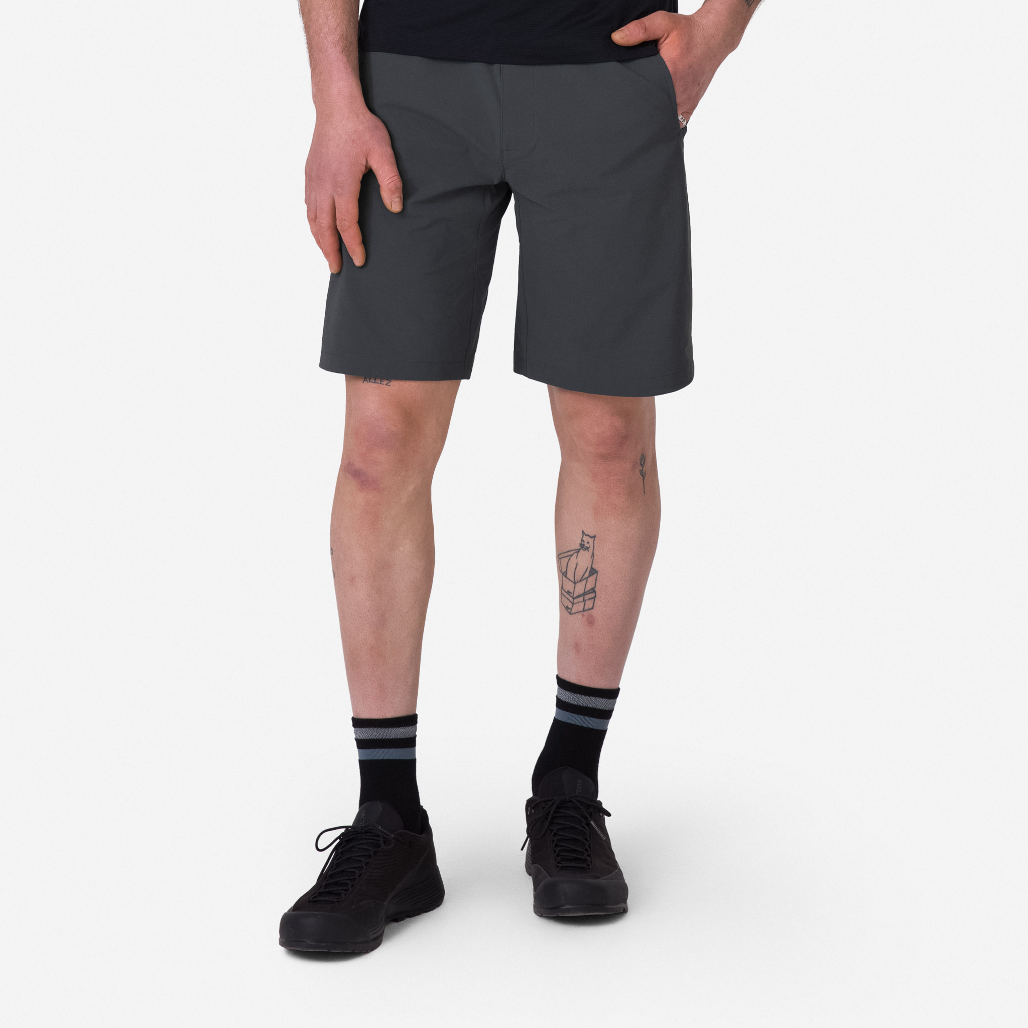Rapha ツーリングショーツ 黒　XS ラファの短パン「Randonnee Shorts」レビュー。ストレッチ素材と