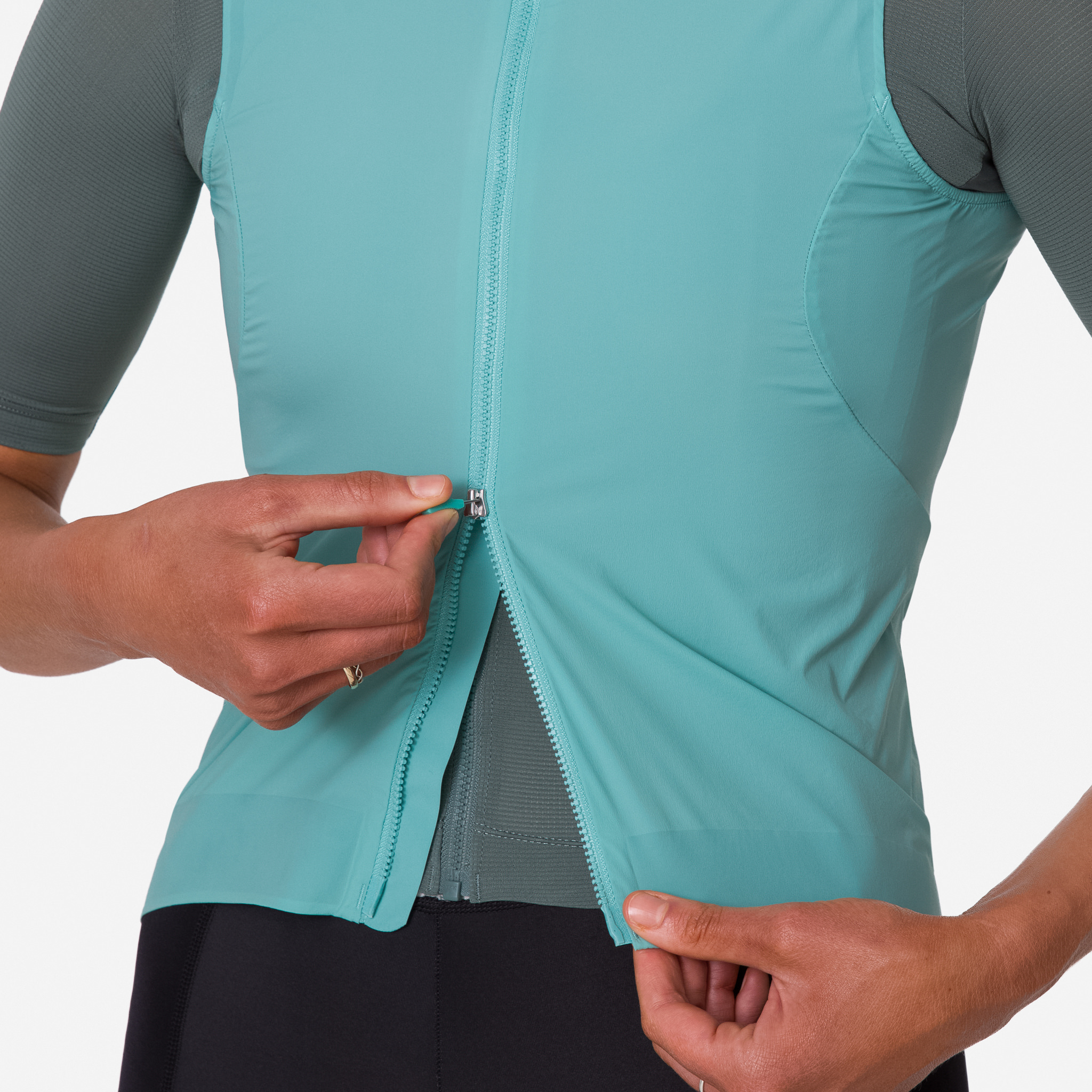 ウィメンズ プロチーム ジレ II | Rapha