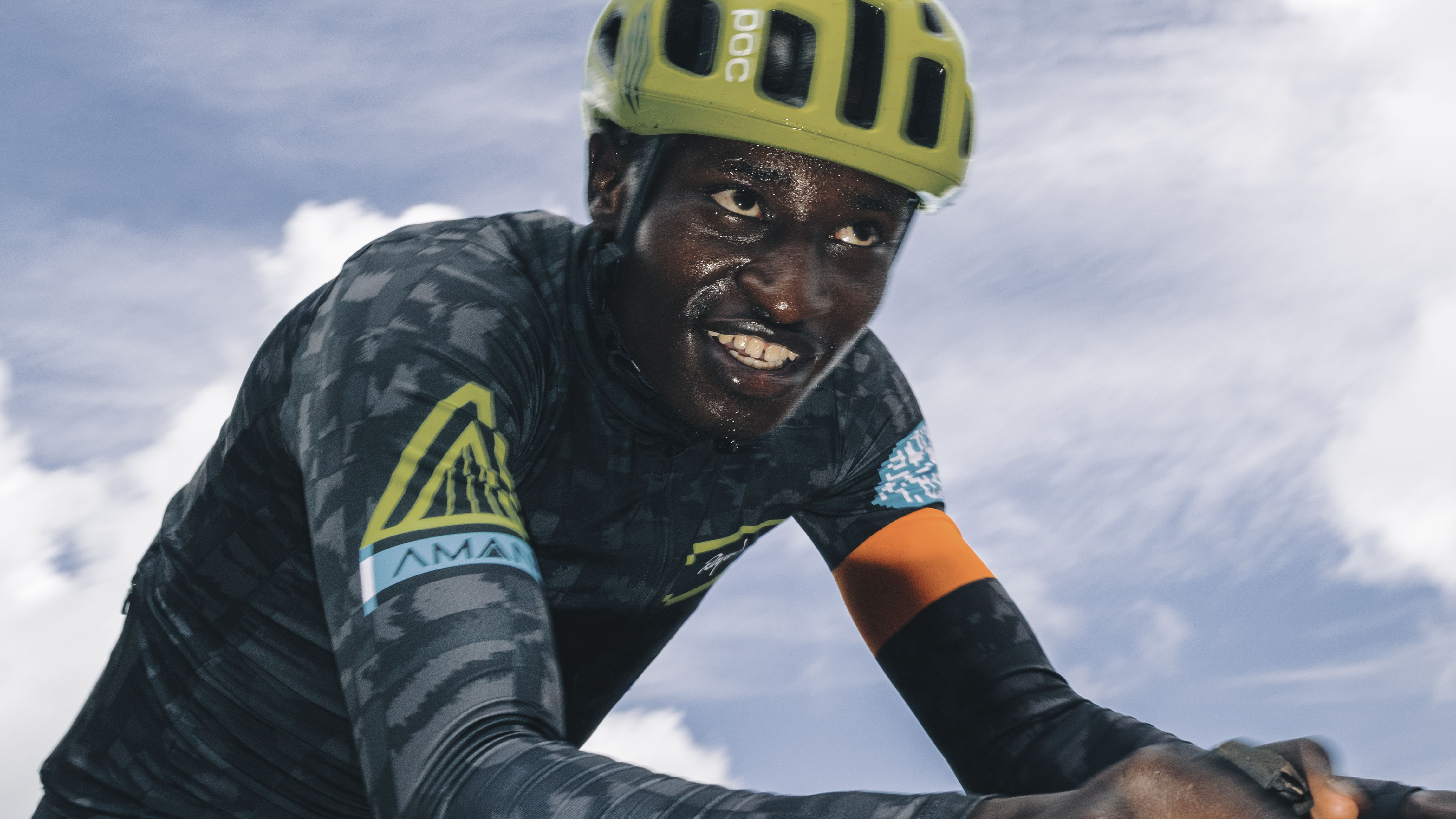 CLO01XX_Amani-Long-Sleeve-