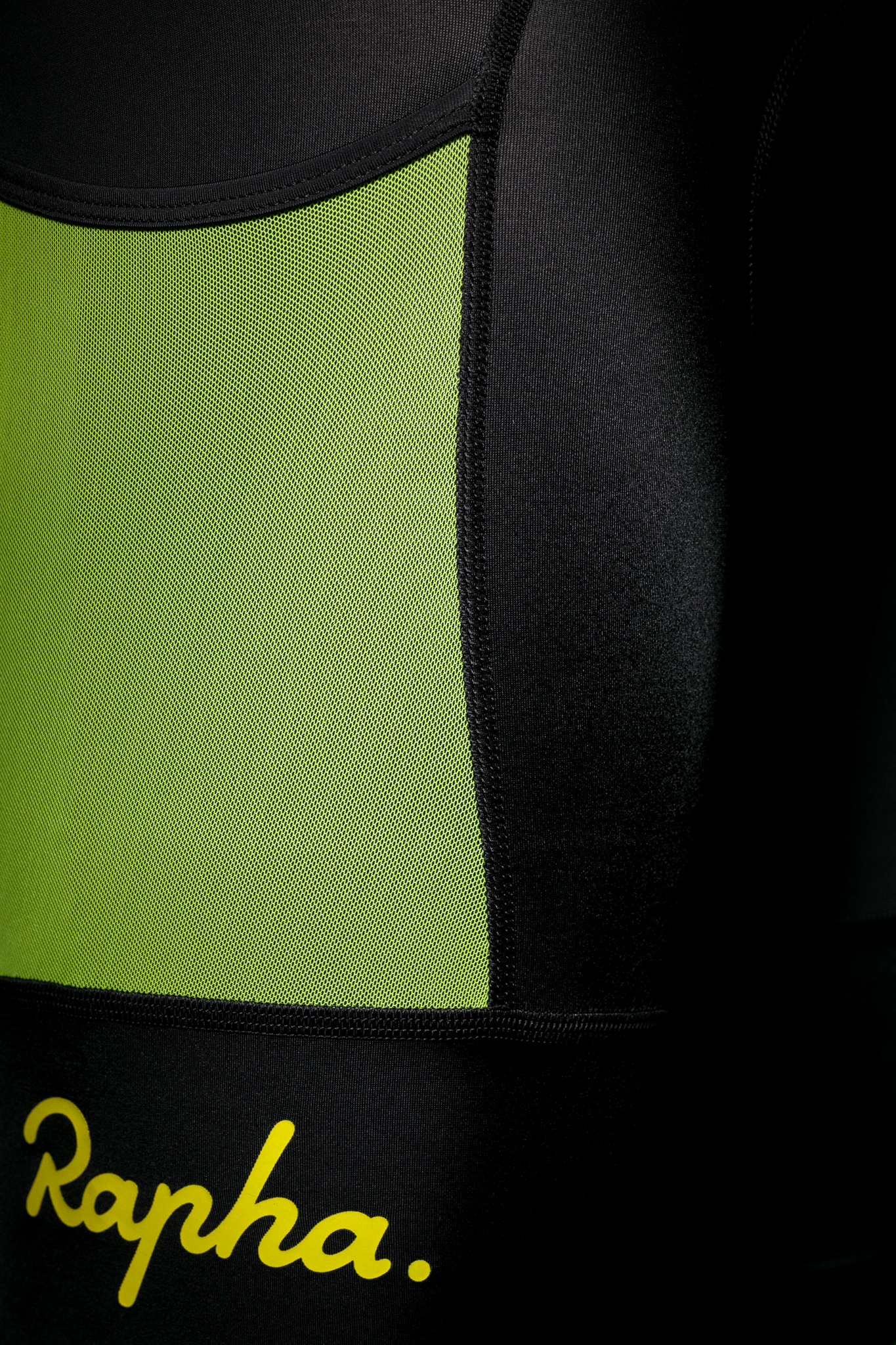 アマニ PRO TEAM TRAINING CARGO BIB SHORTS Rapha Amani Pro Team Training Cargo Bib Shorts | Sigma Sports